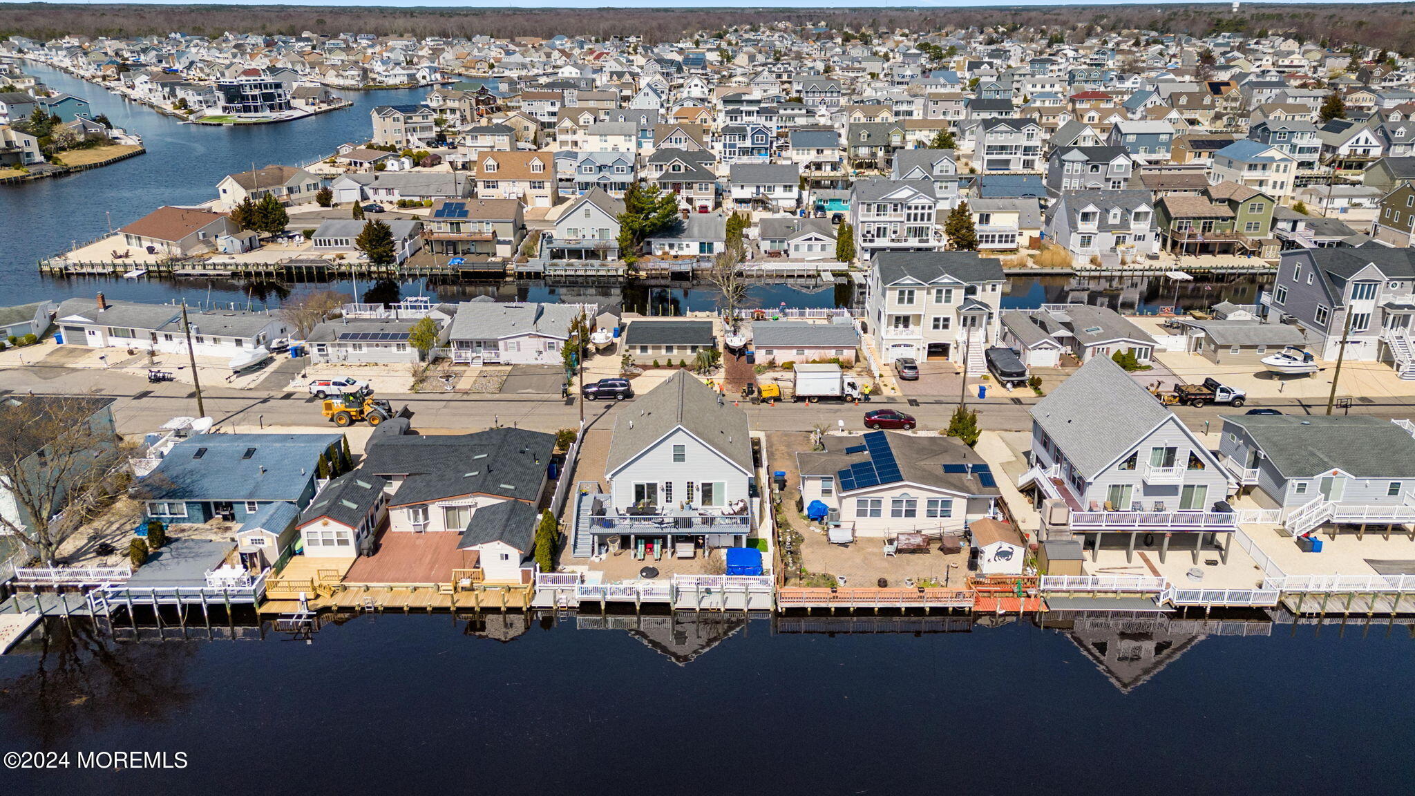 Beach Haven West, New Jersey, 08050, United States, 5 Bedrooms Bedrooms, ,3 BathroomsBathrooms,Residential,For Sale,1938466