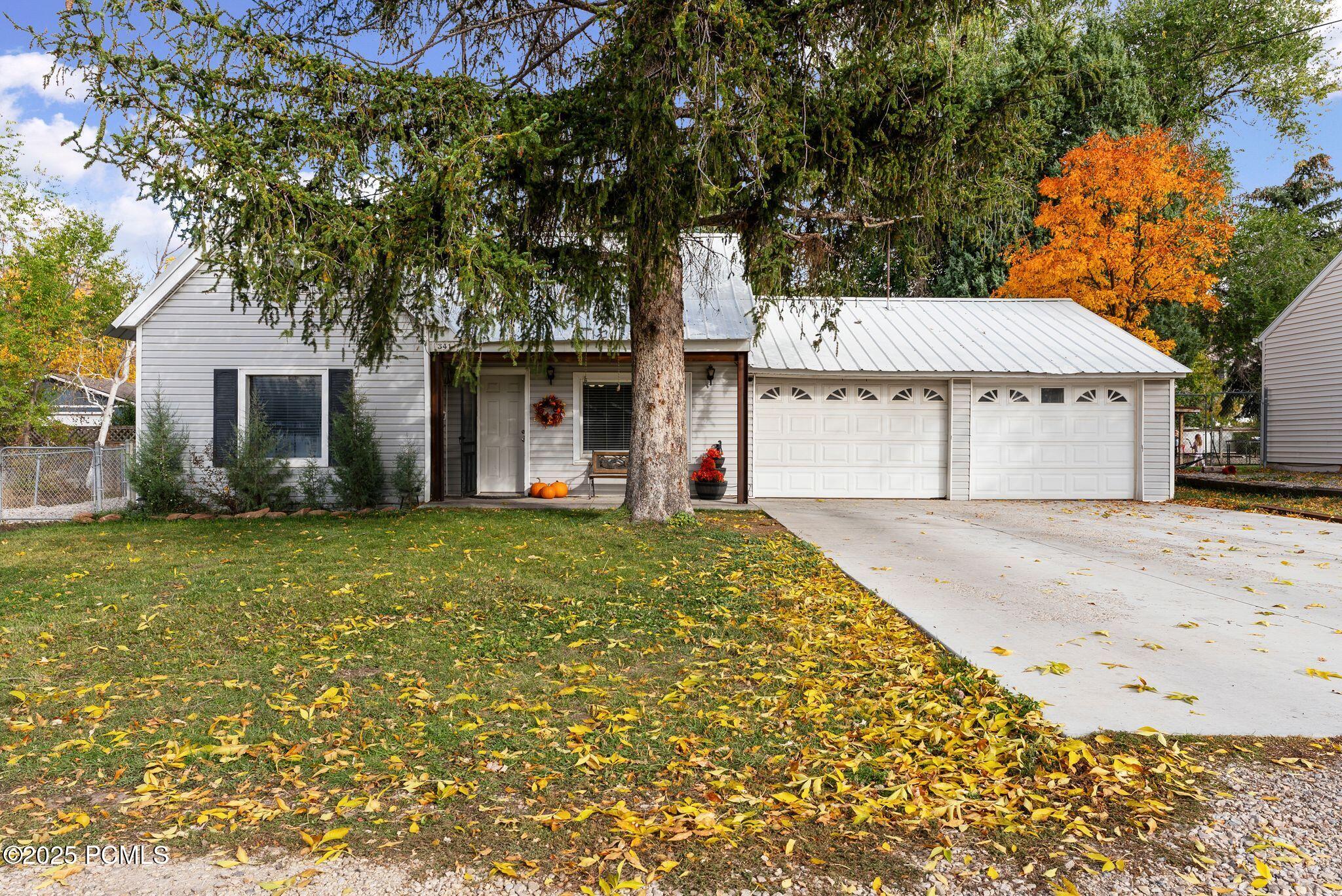 Heber City, Utah, 84032, United States, 3 Bedrooms Bedrooms, ,1 BathroomBathrooms,Residential,For Sale,1989612