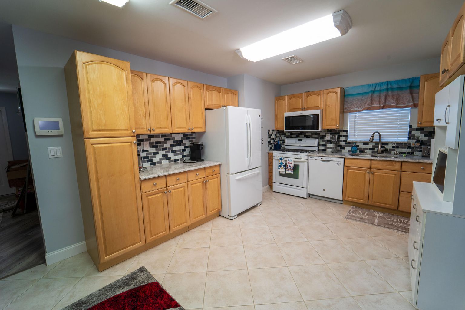 Palm Beach Gardens, Florida, 33410, United States, 4 Bedrooms Bedrooms, ,2 BathroomsBathrooms,Residential,For Sale,1981355