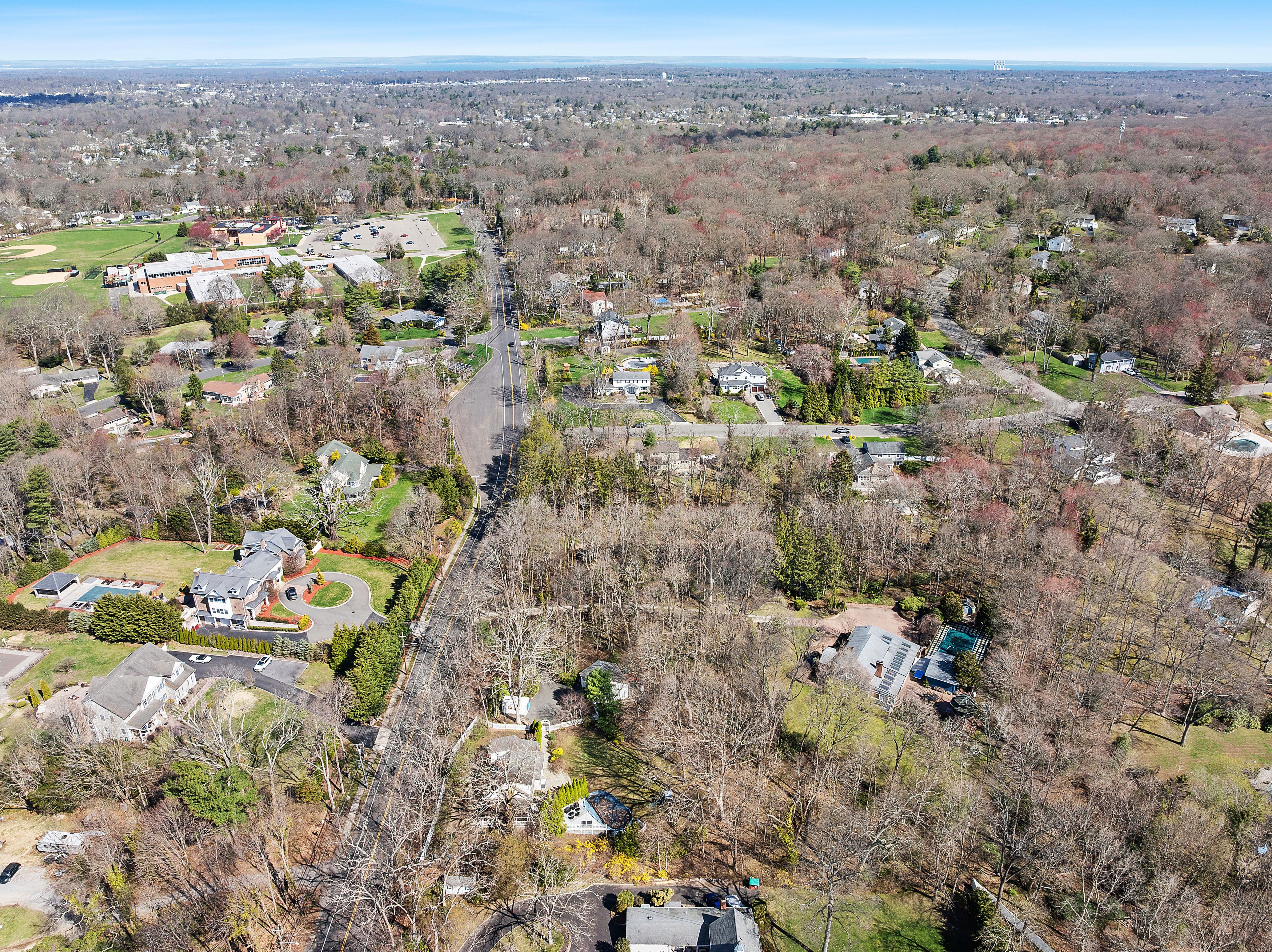  198 Pidgeon Hill Road, South Huntington, NY, 11746 - 物件實景