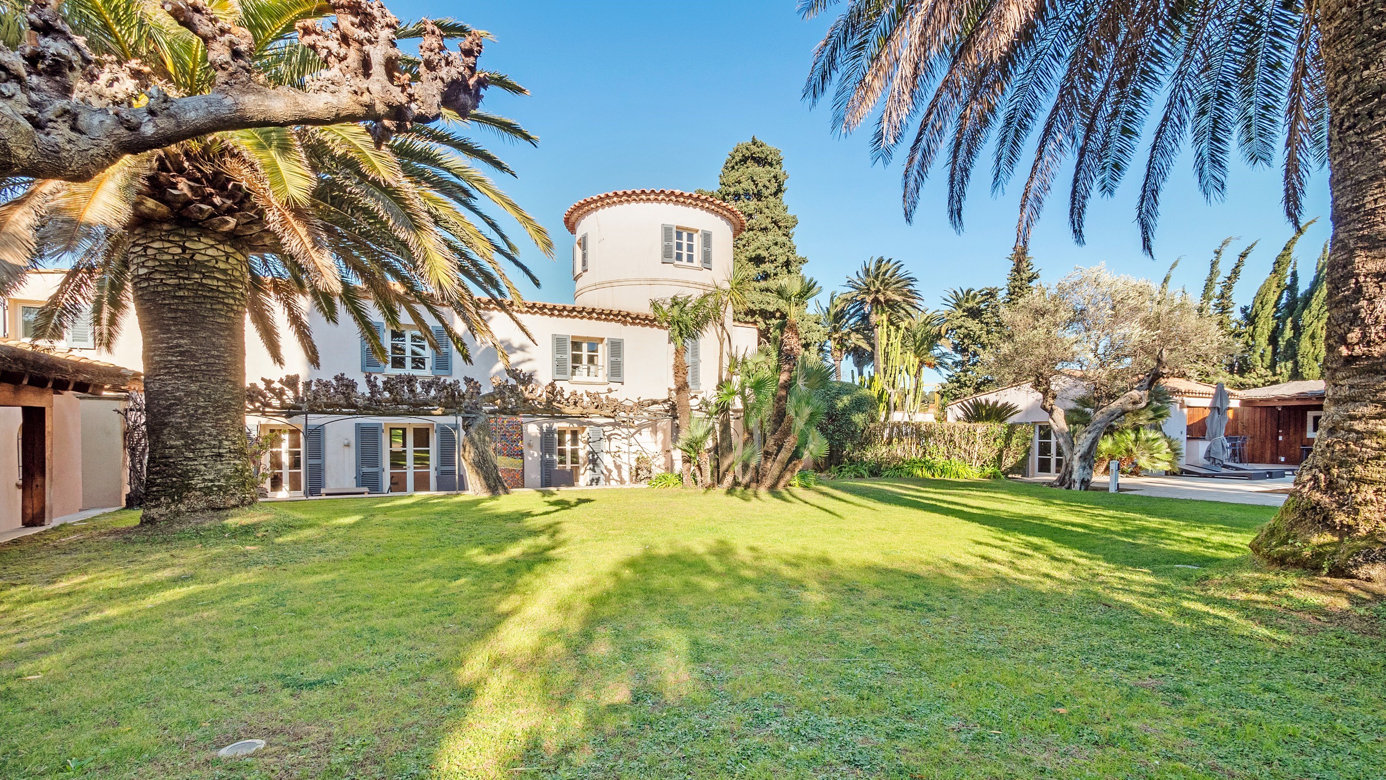  Saint-Tropez charming character property with pool steps from Place des Lices - 物件實景
