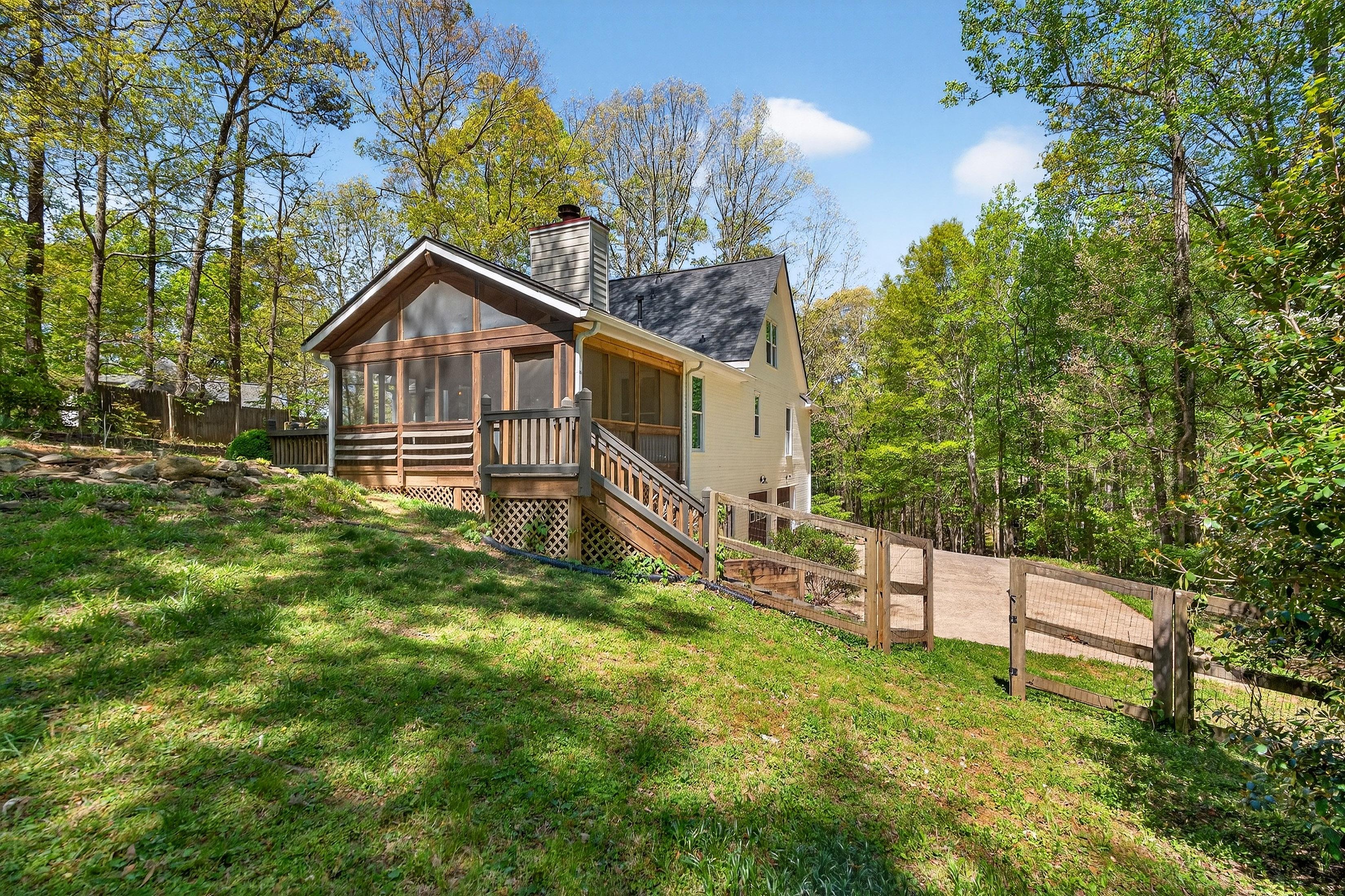  Rare Combination of Privacy, Convenience, and Value: Don’t Miss This Opportunity - 物件實景