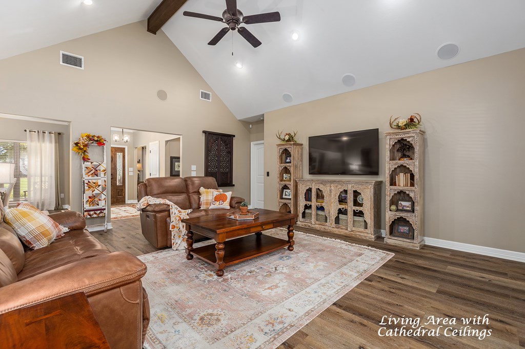 Huntington, Texas, 75949, United States, 3 Bedrooms Bedrooms, ,3 BathroomsBathrooms,Residential,For Sale,2007836