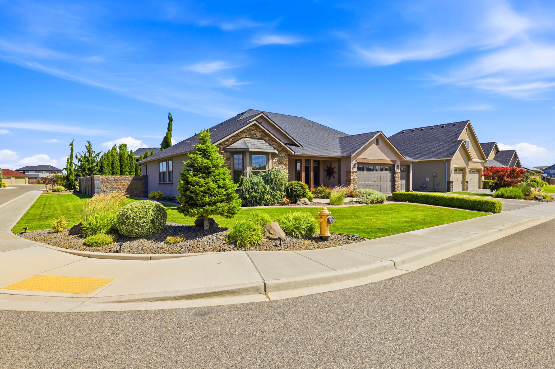  Previous Parade Home-Quality & Care - 物件實景