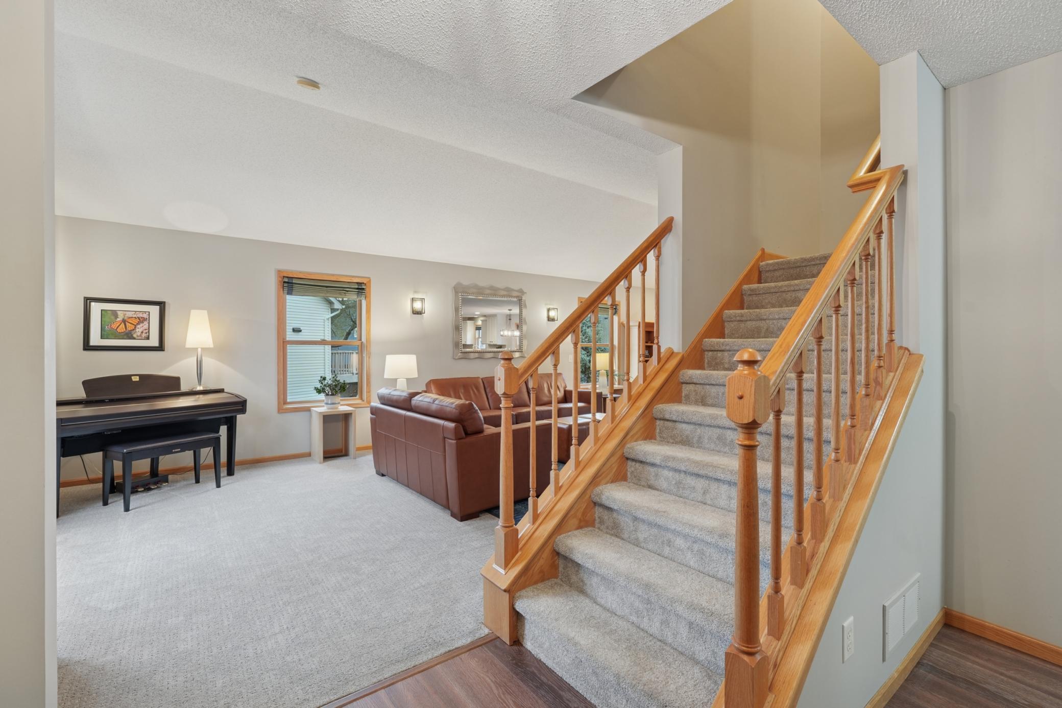 Hudson, Wisconsin, 54016, United States, 5 Bedrooms Bedrooms, ,3 BathroomsBathrooms,Residential,For Sale,1989559