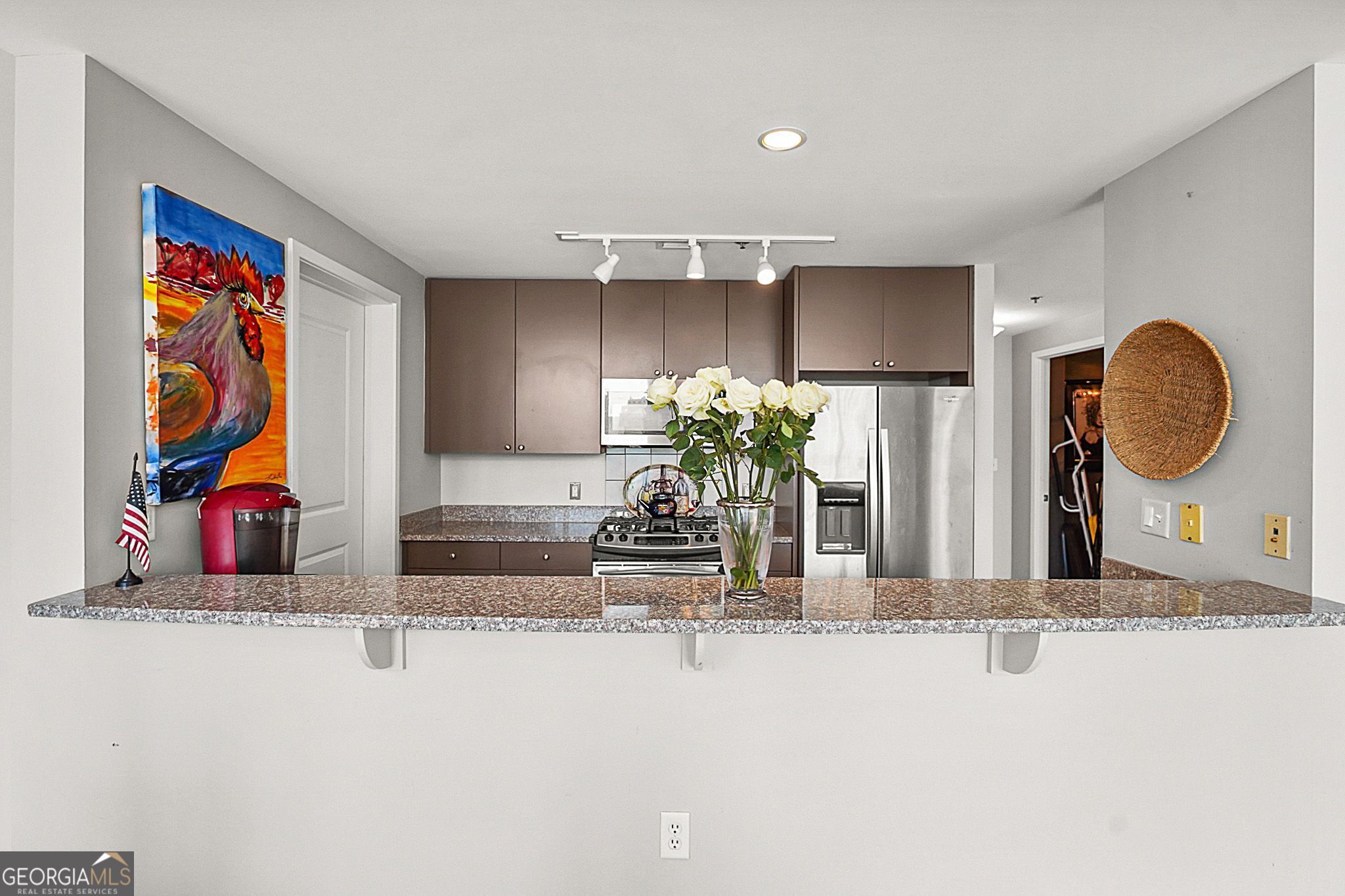 Atlanta, Georgia, 30326, United States, 2 Bedrooms Bedrooms, ,3 BathroomsBathrooms,Residential,For Sale,2001794