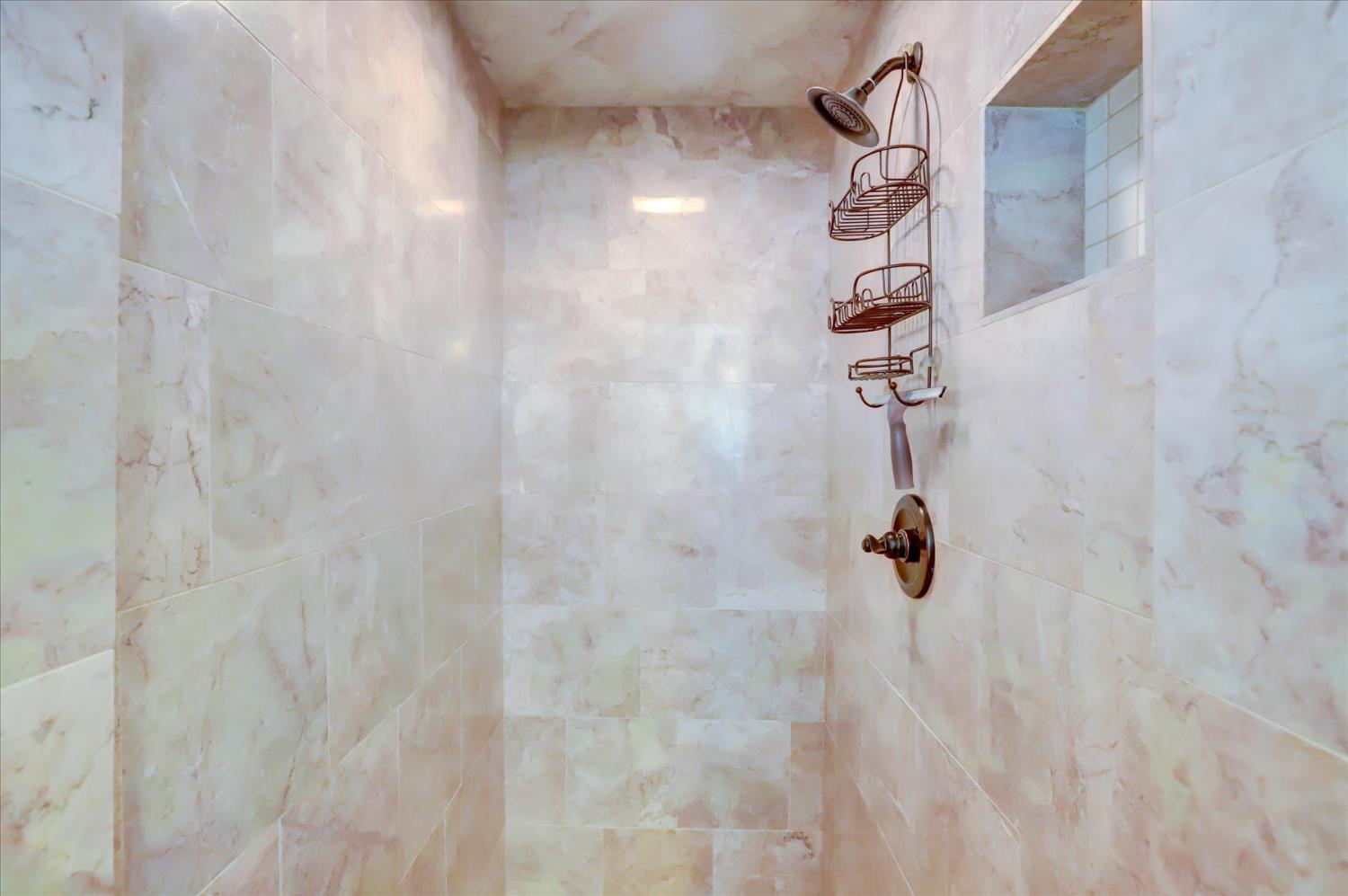 Nevada City, California, 95959, United States, 4 Bedrooms Bedrooms, ,2 BathroomsBathrooms,Residential,For Sale,1983992