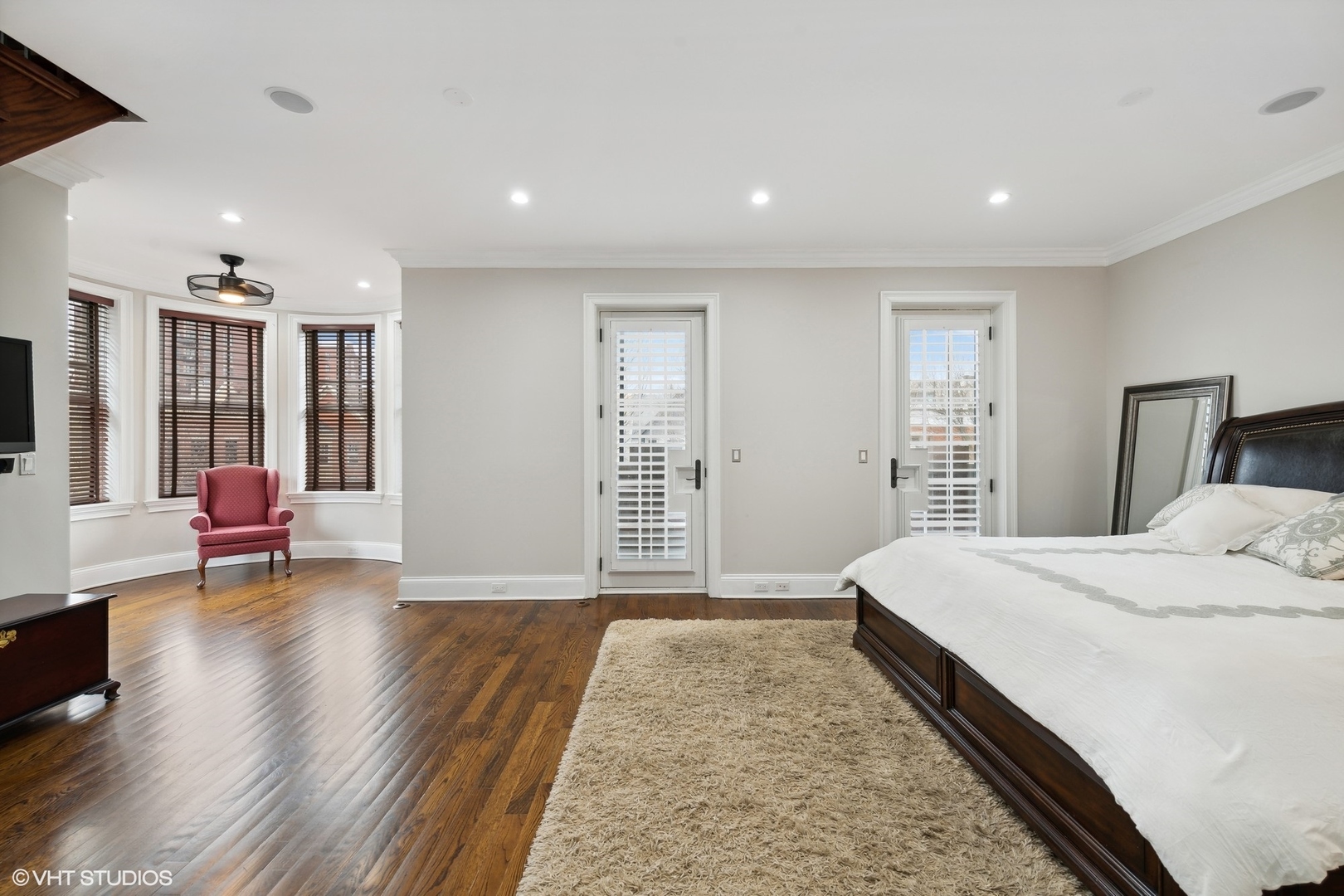 1515 N North Park Avenue, Chicago, Illinois, 60610, United States, 7 Bedrooms Bedrooms, ,6 BathroomsBathrooms,Residential,For Sale,1515 N North Park Avenue,1247727