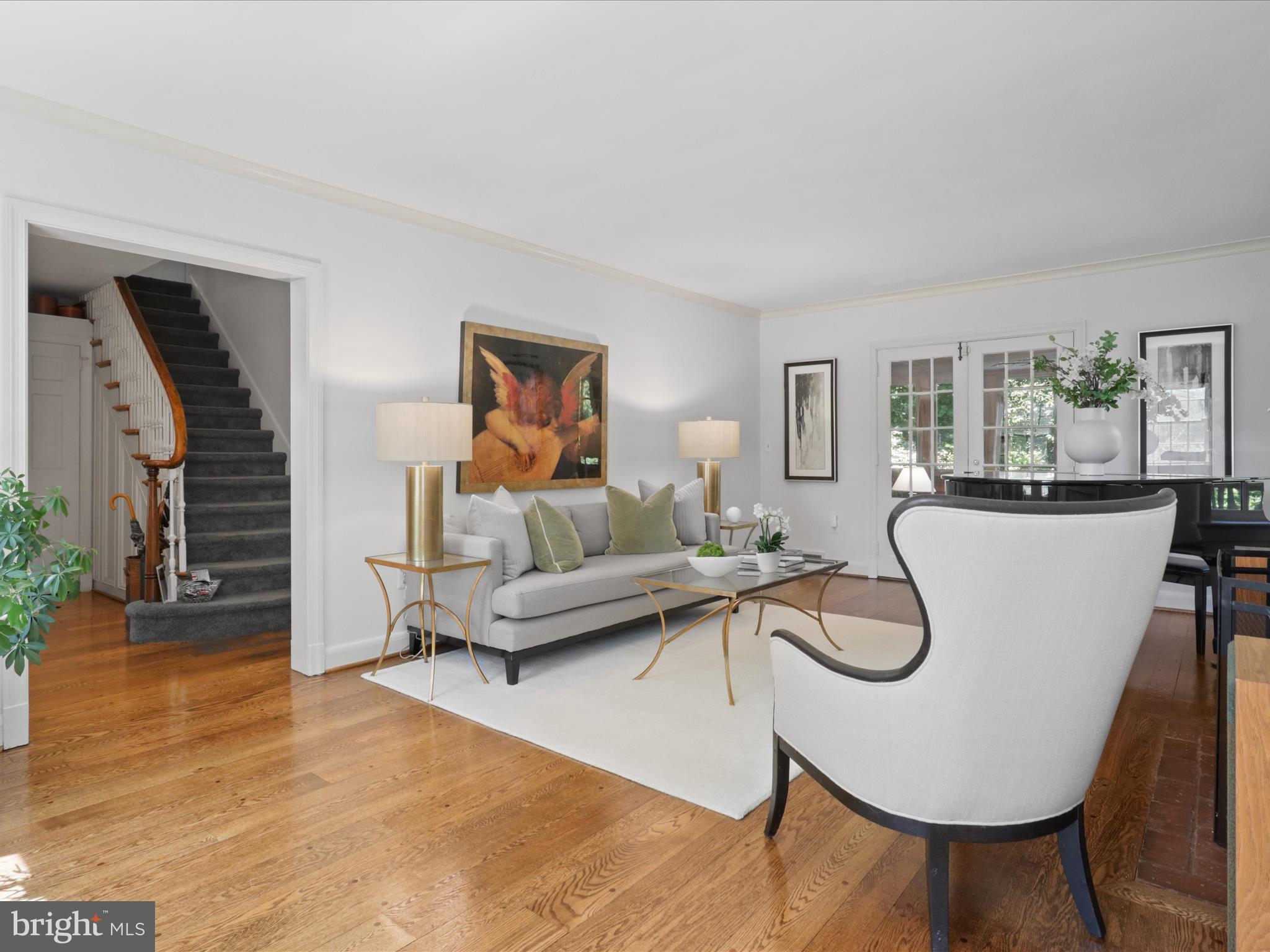 Arlington, Virginia, 22207, United States, 4 Bedrooms Bedrooms, ,4 BathroomsBathrooms,Residential,For Sale,1792386