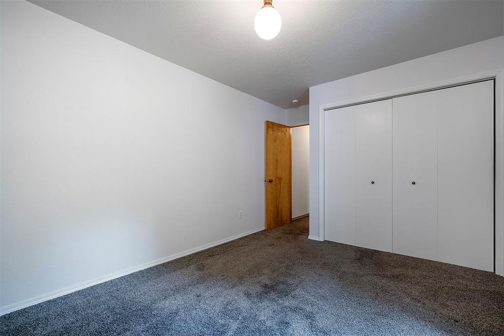 Polson, Montana, 59860, United States, 3 Bedrooms Bedrooms, ,1 BathroomBathrooms,Residential,For Sale,1846037