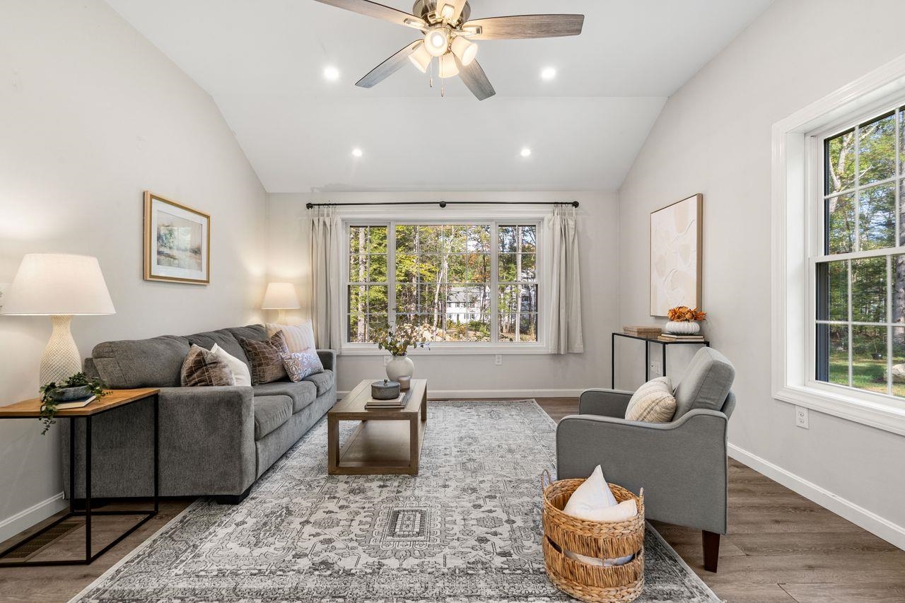 Mont Vernon, New Hampshire, 03057, United States, 3 Bedrooms Bedrooms, ,1 BathroomBathrooms,Residential,For Sale,1998369