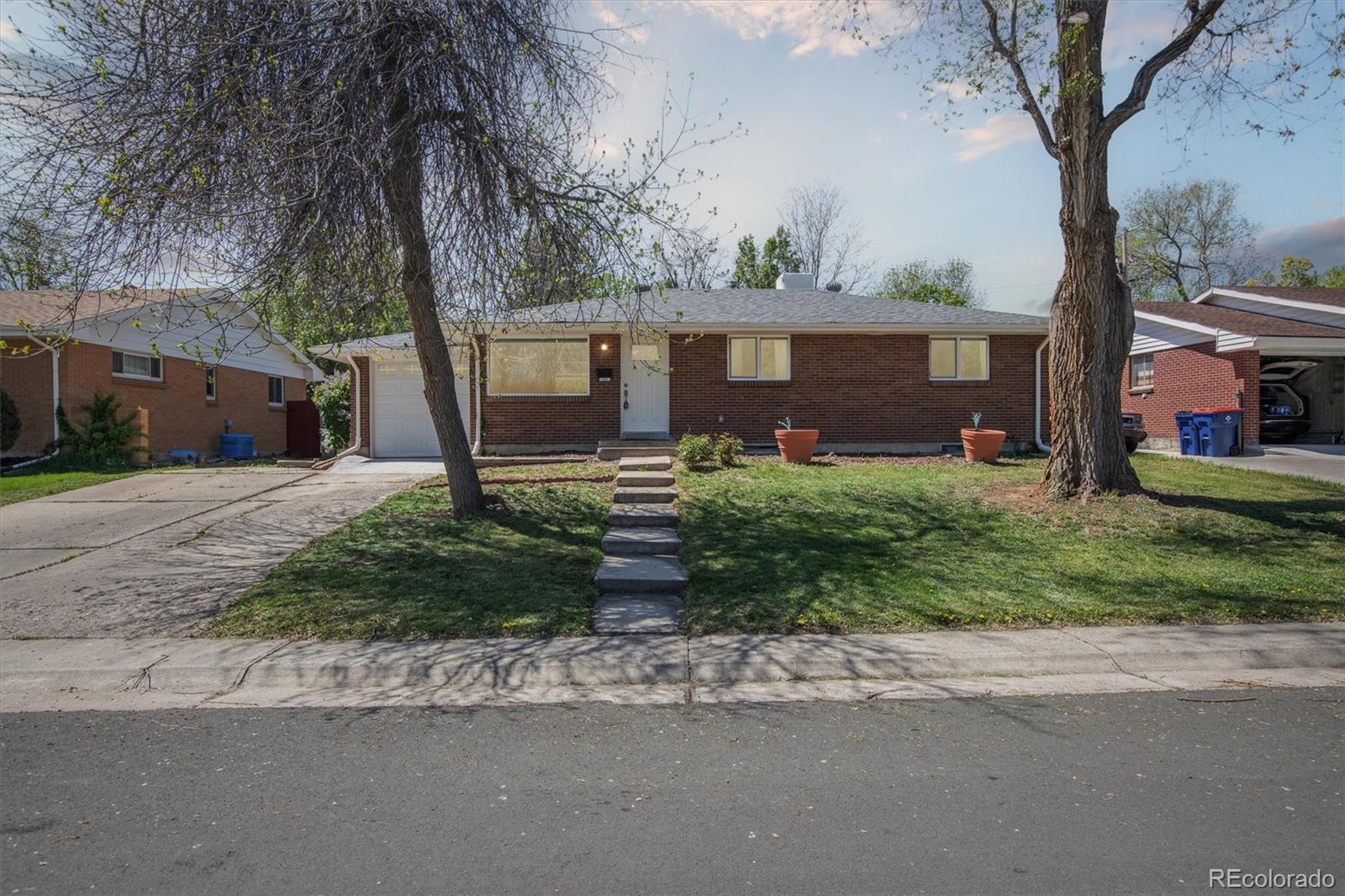 Broomfield, Colorado, 80020, United States, 3 Bedrooms Bedrooms, ,2 BathroomsBathrooms,Residential,For Sale,1804602