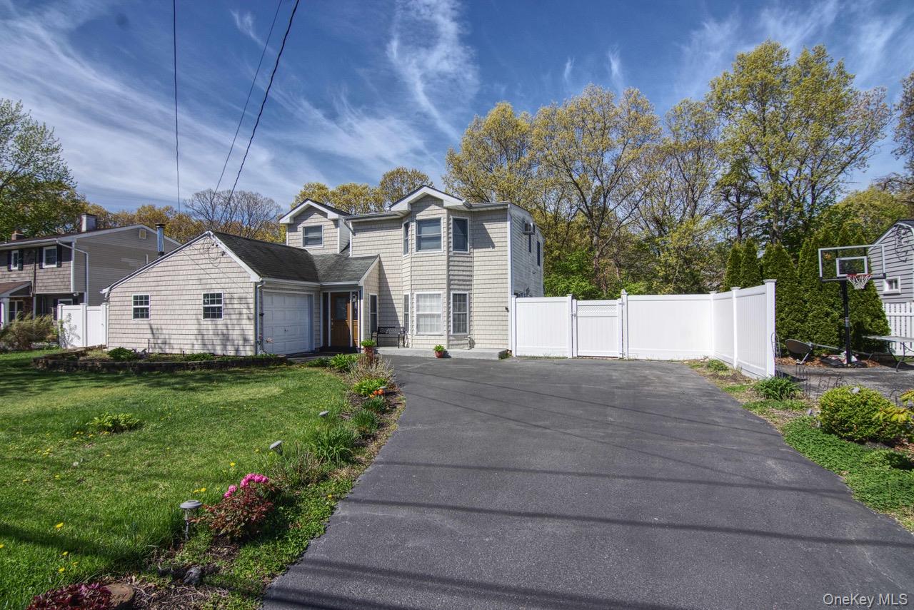 Stuyvesant Dr, Port Jefferson Station, NY 11776 #1