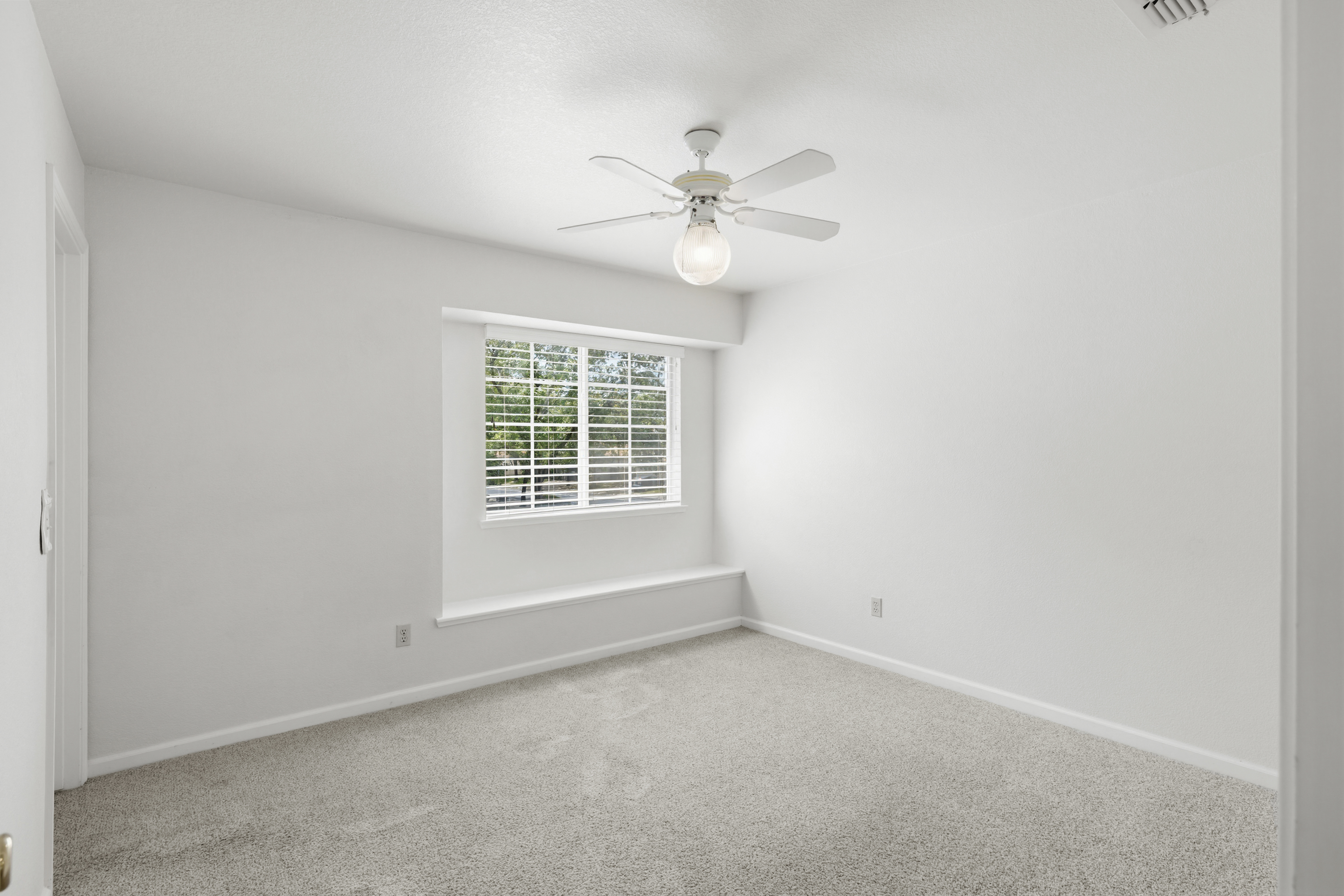  160 Hopfield Drive, Folsom, CA 95630 - 物件實景