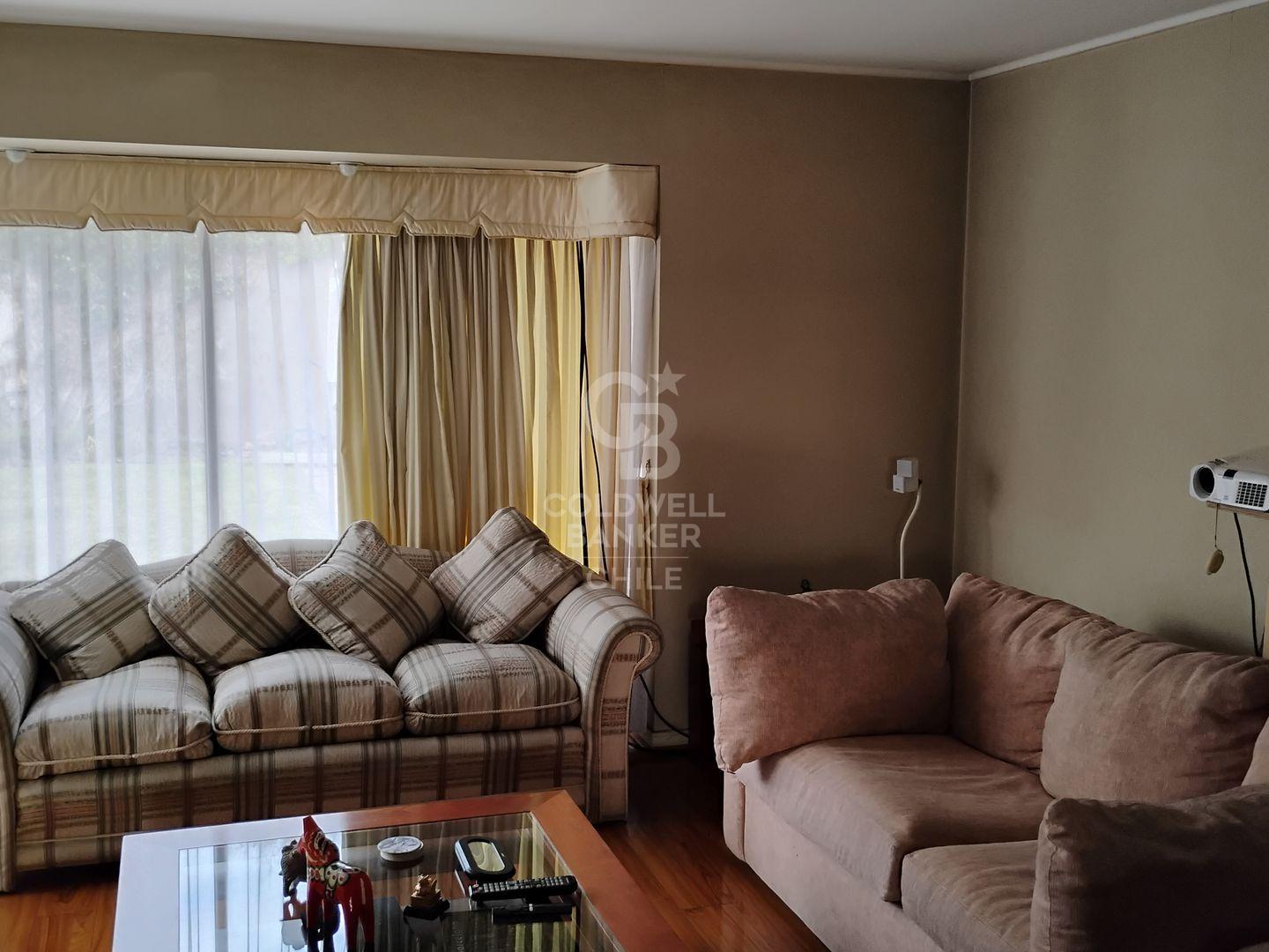 Peñalolén, Chile, 5 Bedrooms Bedrooms, ,4 BathroomsBathrooms,Residential,For Sale,1908555