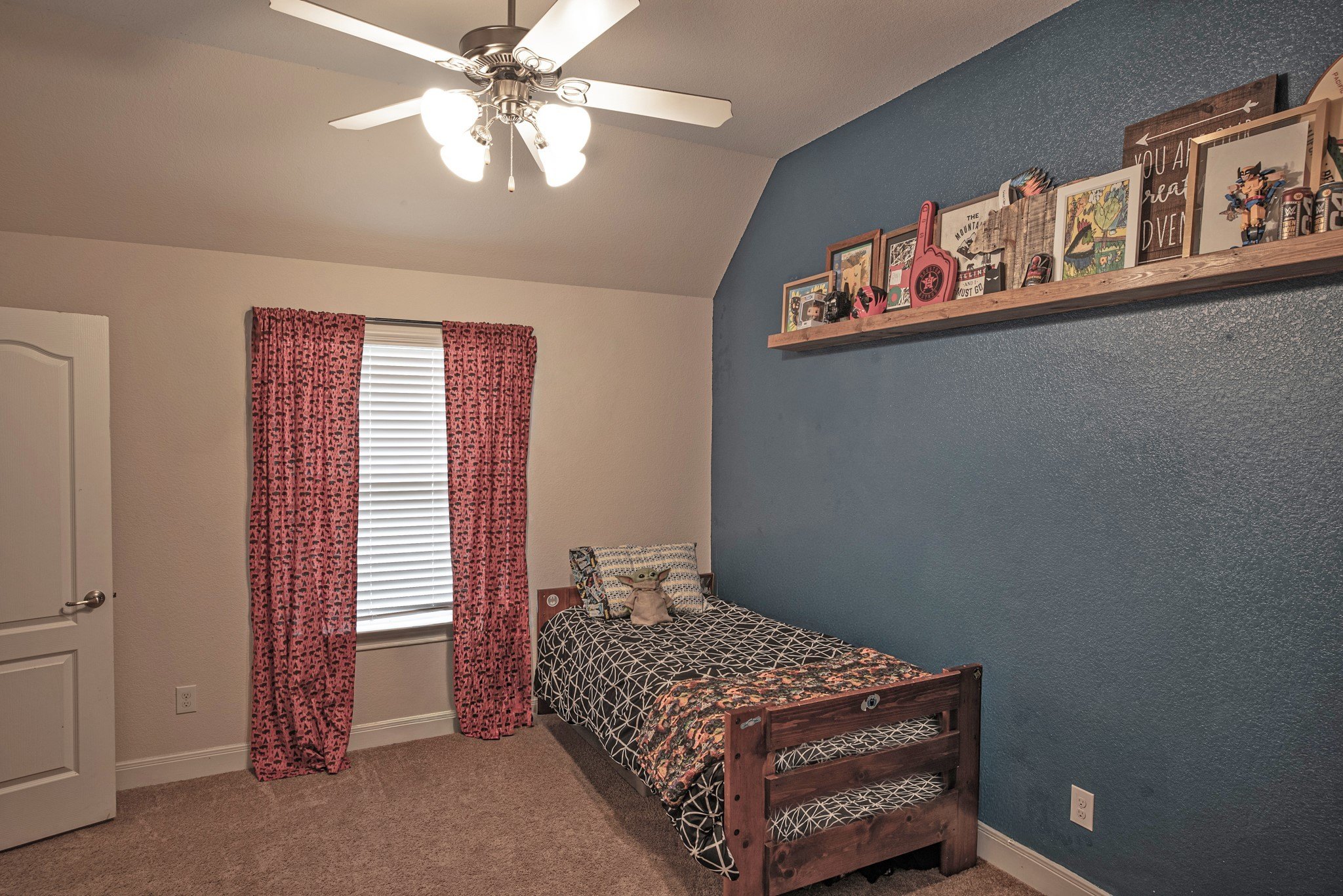 Angleton, Texas, 77515, United States, 4 Bedrooms Bedrooms, ,2 BathroomsBathrooms,Residential,For Sale,2049018