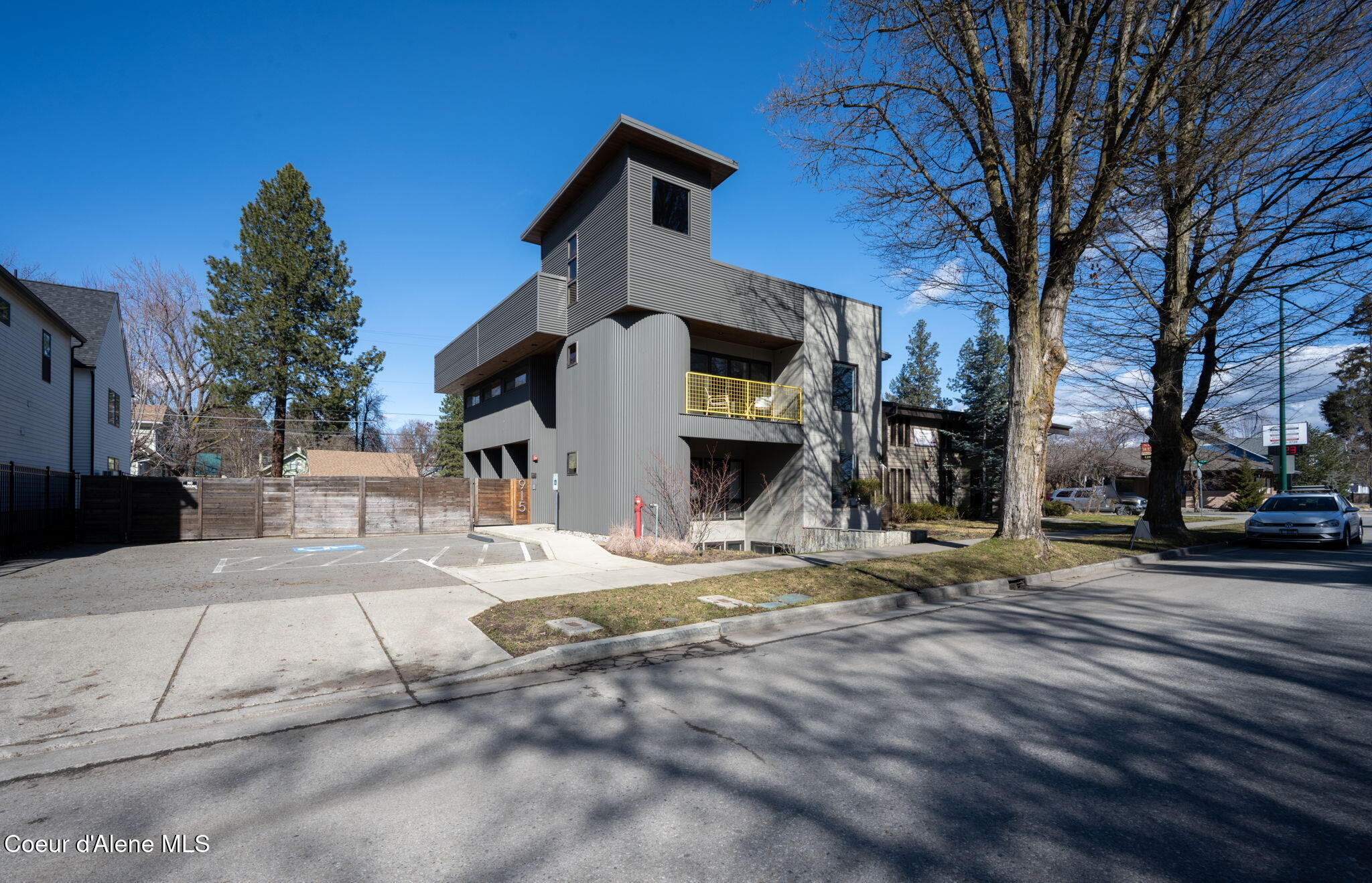 Coeur d'Alene, Idaho, 83814, United States, 2 Bedrooms Bedrooms, ,2 BathroomsBathrooms,Residential,For Sale,1920306