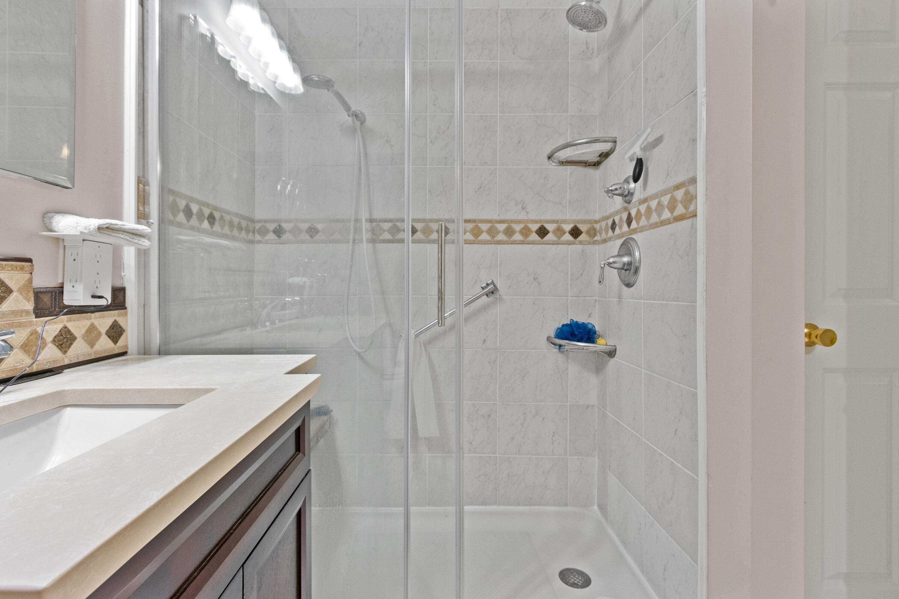 Old Orchard Beach, Maine, 04064, United States, 3 Bedrooms Bedrooms, ,2 BathroomsBathrooms,Residential,For Sale,1906267