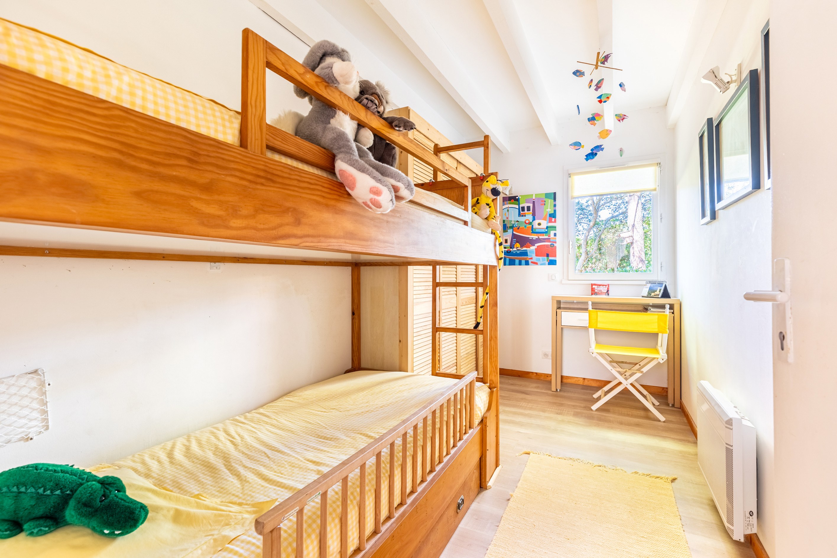  LES VALLONS DU FERRET – SINGLE-LEVEL HOUSE WITH SWIMMING POOL IN A QUIET LOCATI… - 物件實景