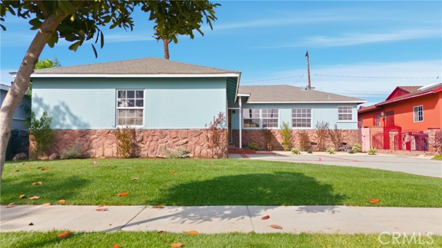 Gardena, California, 90249, United States, 3 Bedrooms Bedrooms, ,2 BathroomsBathrooms,Residential,For Sale,1987394