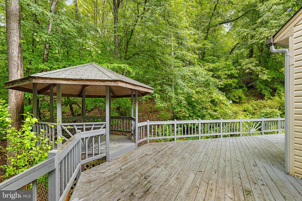 Stafford, Virginia, 22554, United States, 5 Bedrooms Bedrooms, ,4 BathroomsBathrooms,Residential,For Sale,1938309