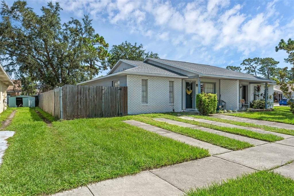 Orlando, Florida, 32825, United States, 4 Bedrooms Bedrooms, ,Residential,For Sale,1957185