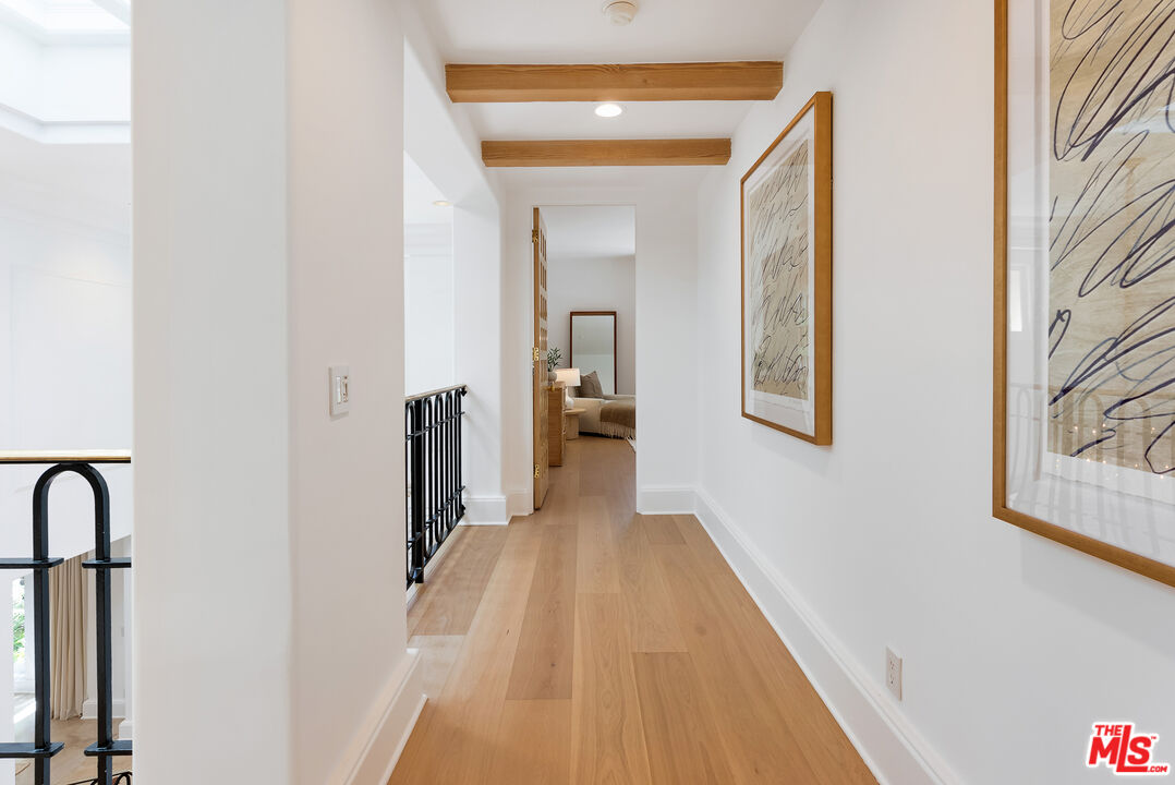 Beverly Hills, California, 90210, United States, 6 Bedrooms Bedrooms, ,8 BathroomsBathrooms,Residential,For Sale,1926509