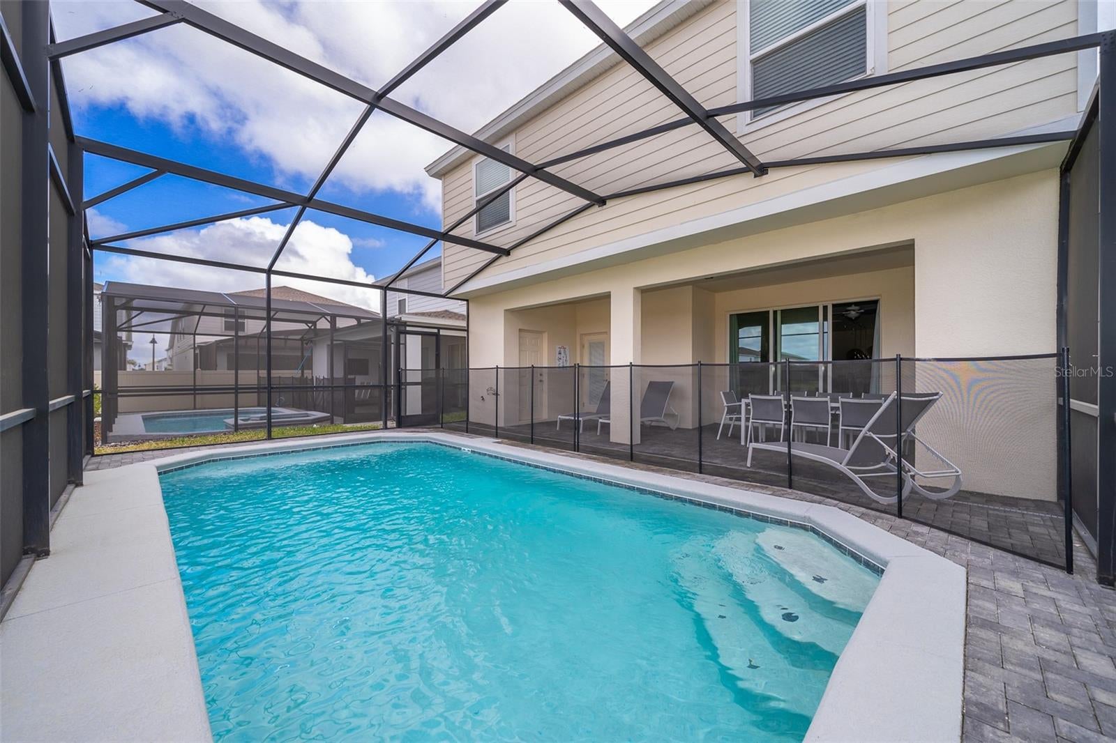 DAVENPORT, Florida, 33897, United States, 6 Bedrooms Bedrooms, ,5 BathroomsBathrooms,Residential,For Sale,1976878