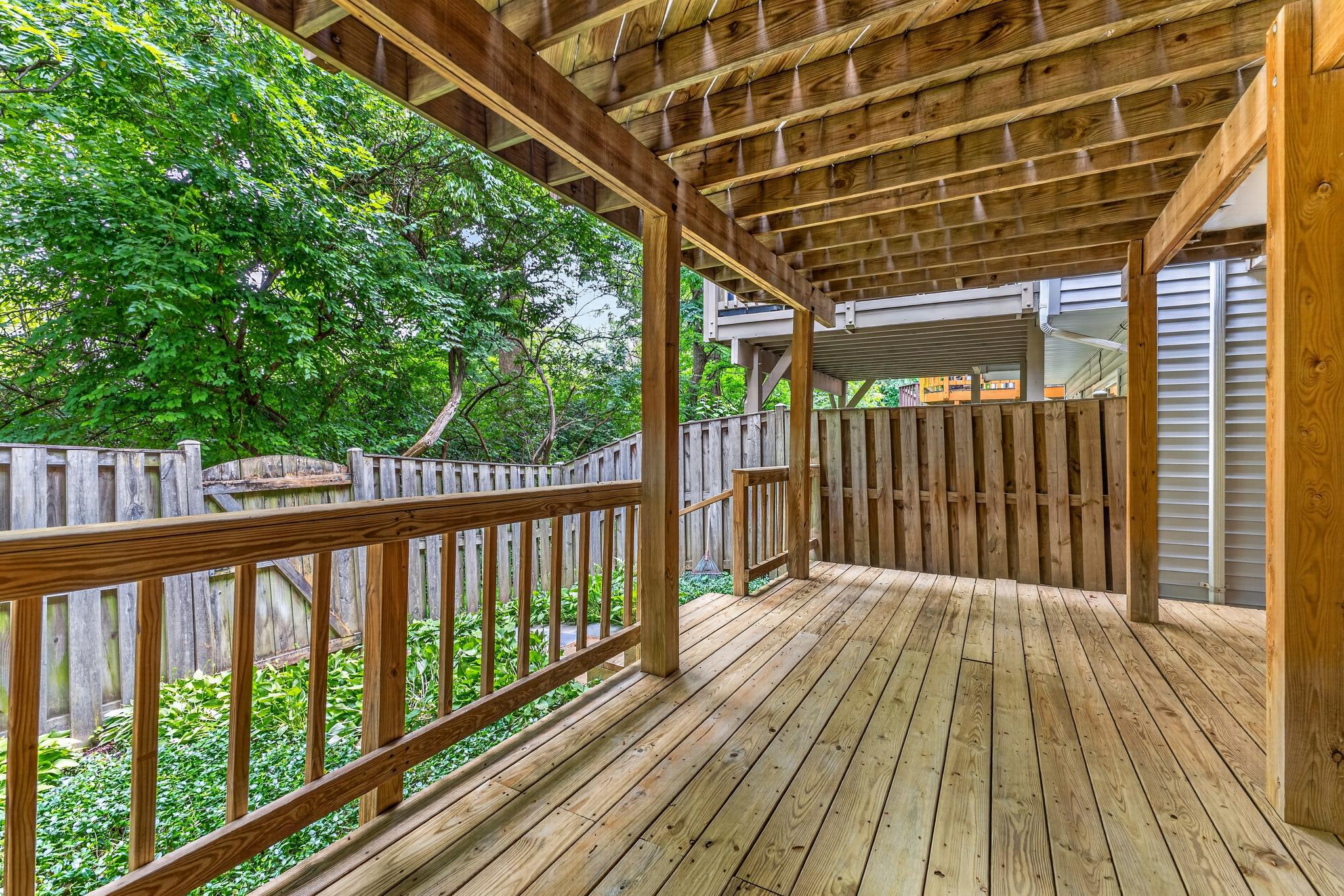  3009 Barden Oaks Court, Oakton, VA 22124 - 物件實景