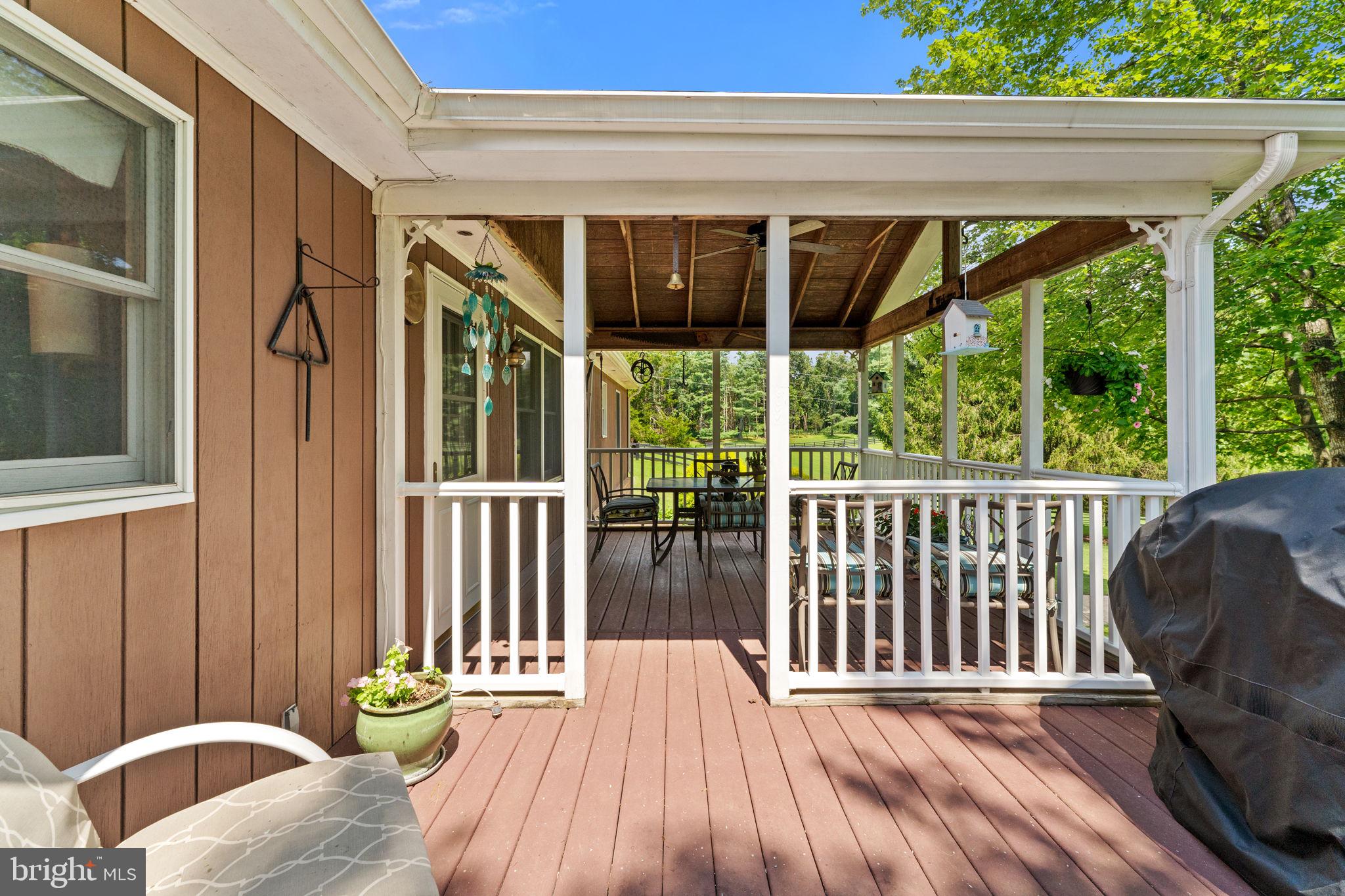Marshall, Virginia, 20115, United States, 3 Bedrooms Bedrooms, ,2 BathroomsBathrooms,Residential,For Sale,1937903