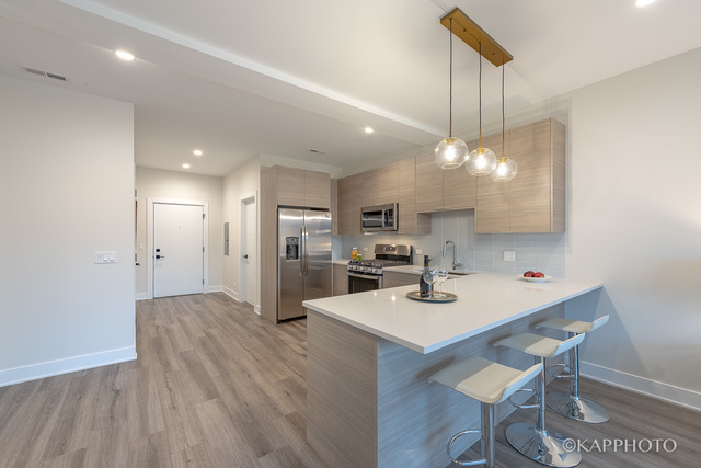 Chicago, Illinois, 60612, United States, 3 Bedrooms Bedrooms, ,2 BathroomsBathrooms,Residential,For Sale,1881356