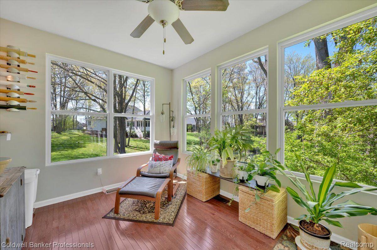 Oxford, Michigan, 48371, United States, 5 Bedrooms Bedrooms, ,4 BathroomsBathrooms,Residential,For Sale,1940303