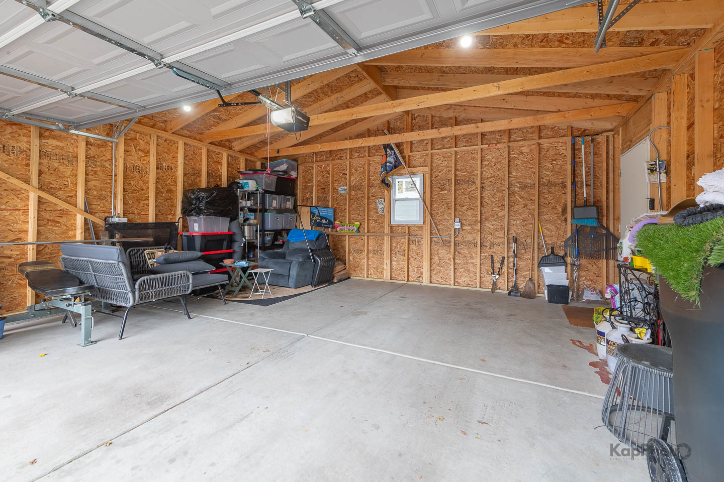 Chicago, Illinois, 60612, United States, 4 Bedrooms Bedrooms, ,2 BathroomsBathrooms,Residential,For Sale,2001232