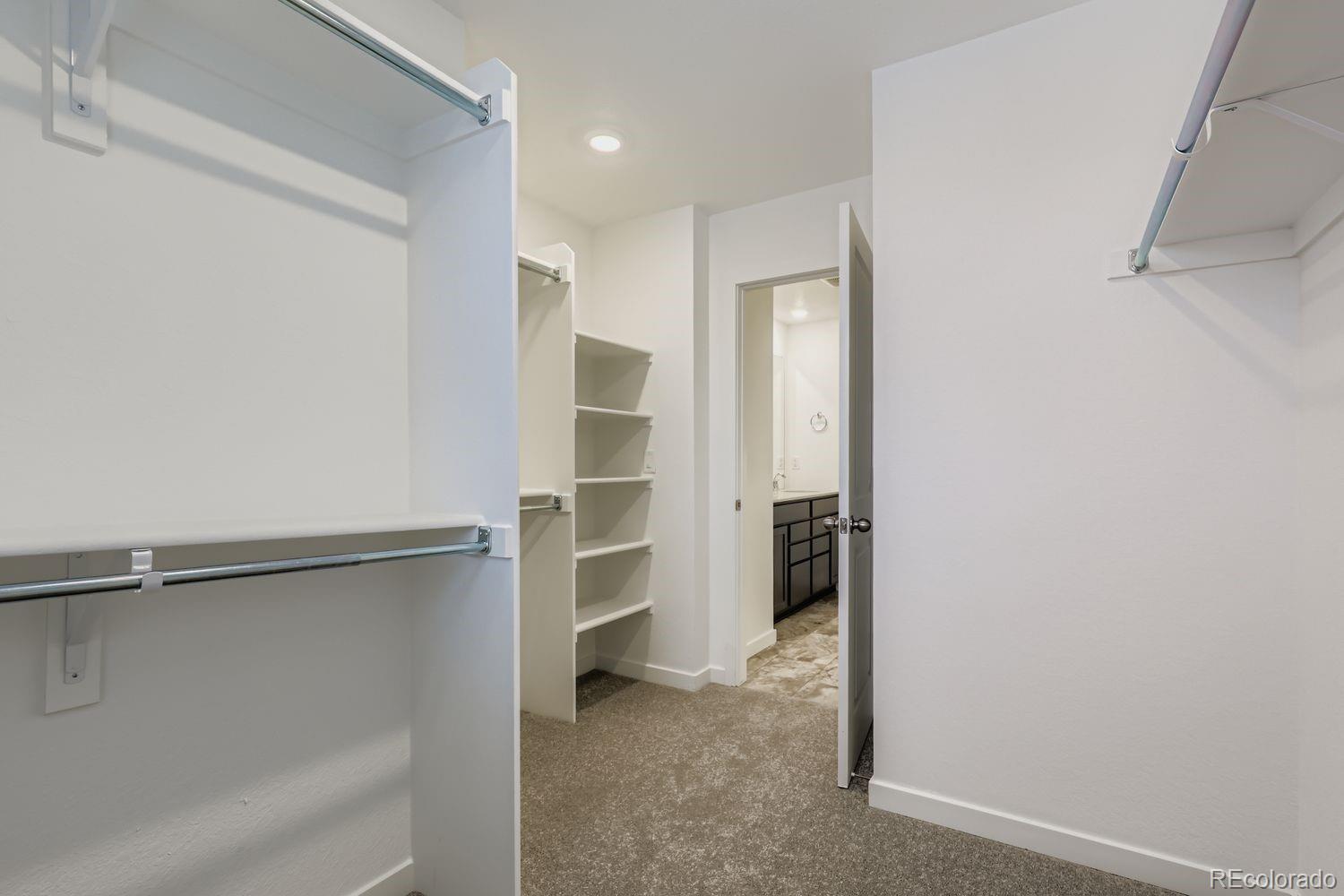 Thornton, Colorado, 80602, United States, 3 Bedrooms Bedrooms, ,2 BathroomsBathrooms,Residential,For Sale,2000789