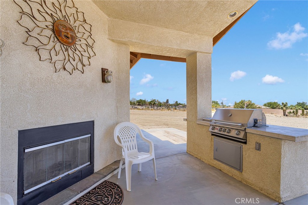 Pinon Hills, California, 92372, United States, 4 Bedrooms Bedrooms, ,4 BathroomsBathrooms,Residential,For Sale,1917576