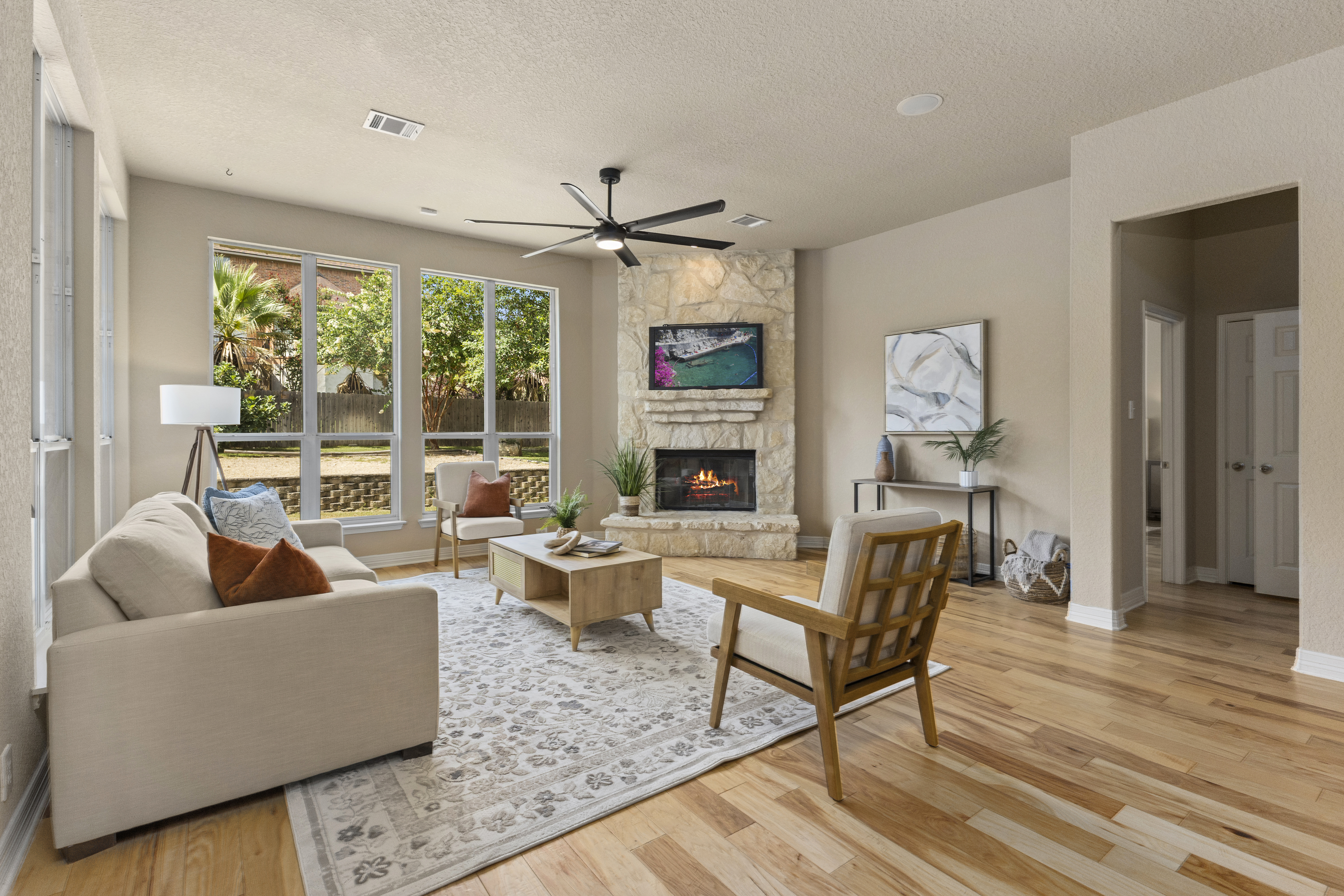  Energy Efficient Stone Oak Living in Gated Mesa Grande - 物件實景