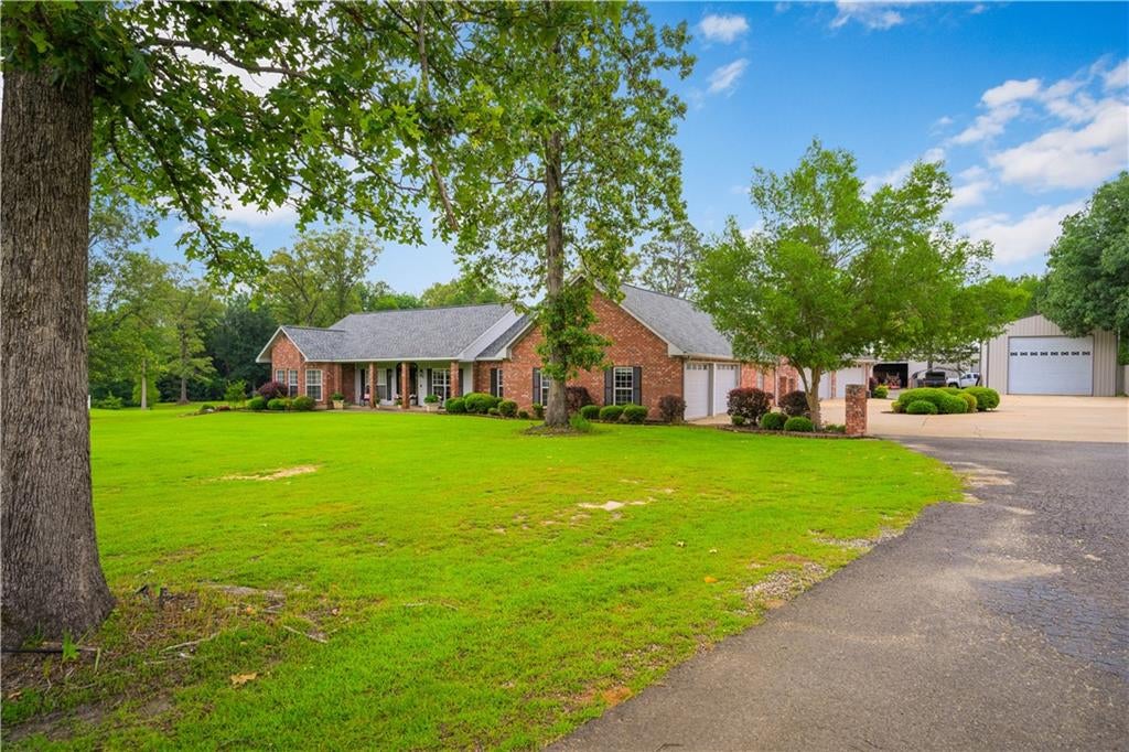 Jena, Louisiana, 71342, United States, 3 Bedrooms Bedrooms, ,3 BathroomsBathrooms,Residential,For Sale,2049158