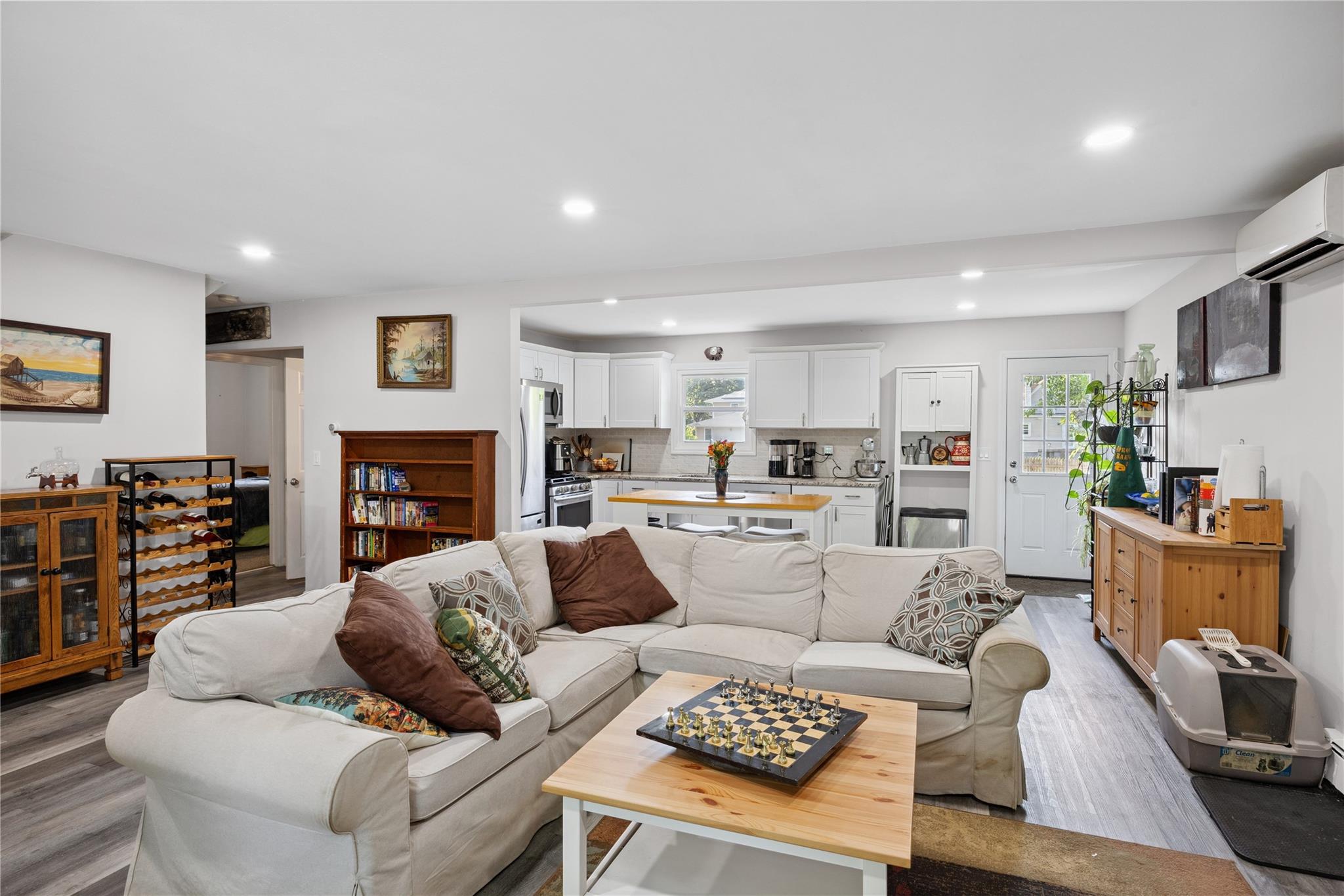 Wyandanch, New York, 11798, United States, 4 Bedrooms Bedrooms, ,2 BathroomsBathrooms,Residential,For Sale,1892746