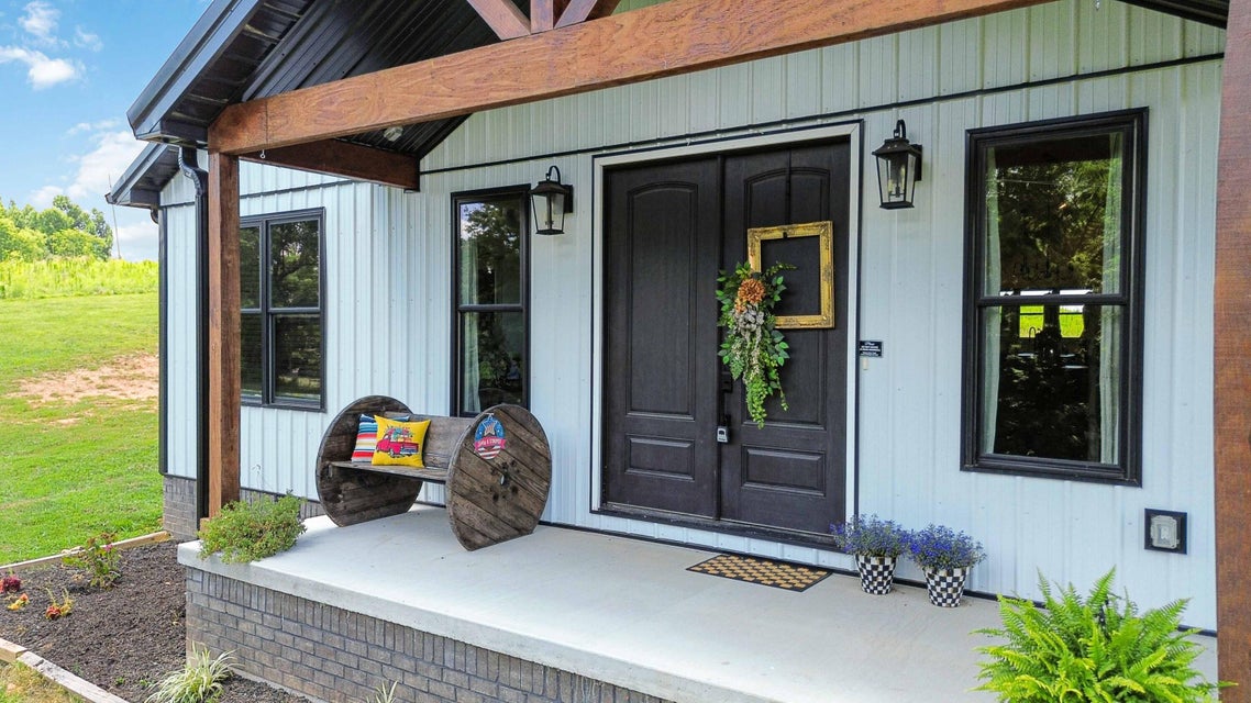 Stanford, Kentucky, 40484, United States, 4 Bedrooms Bedrooms, ,2 BathroomsBathrooms,Residential,For Sale,1916356