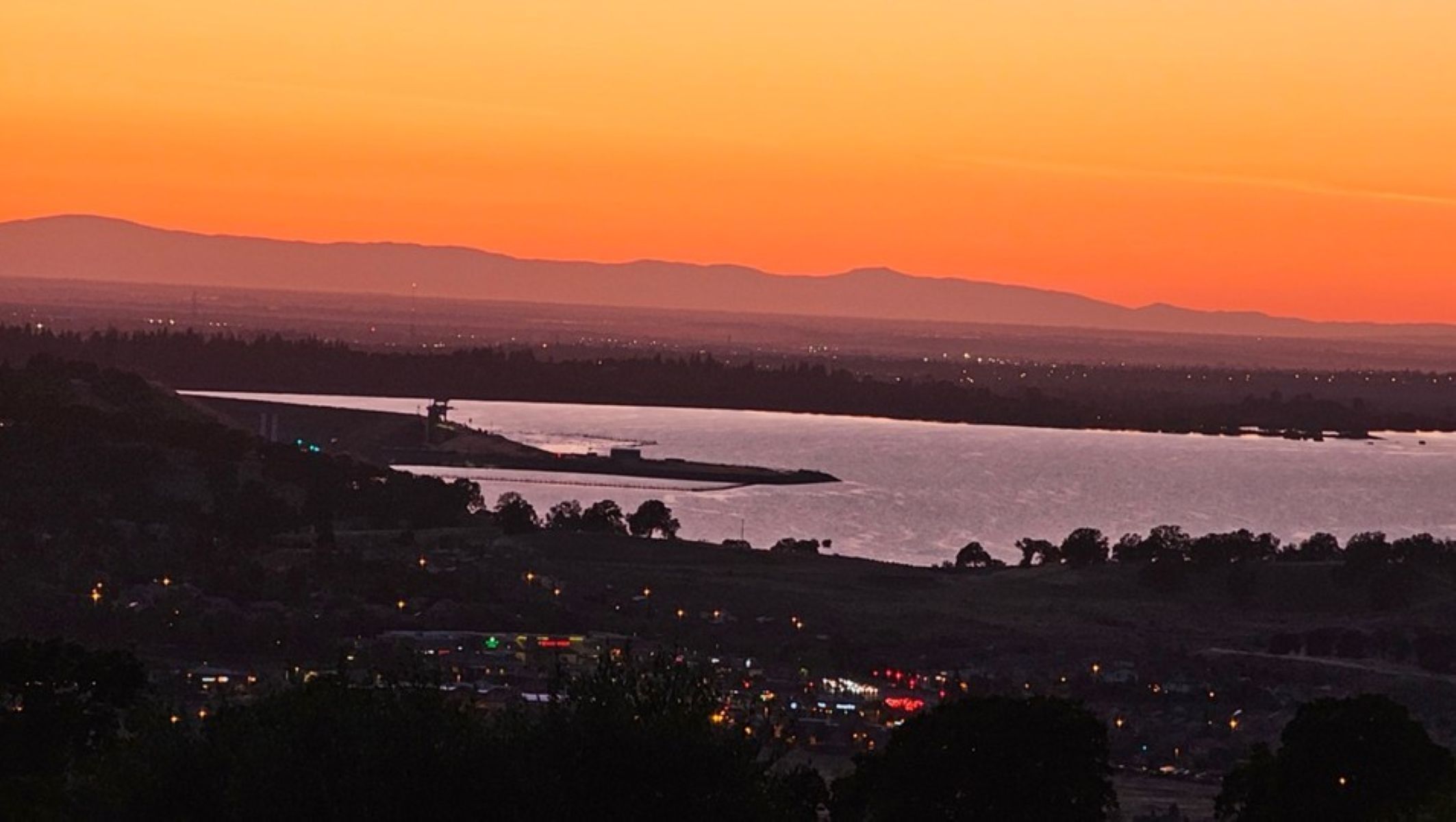  2680 Via Fiori, El Dorado Hills, CA 95762 - 物件實景