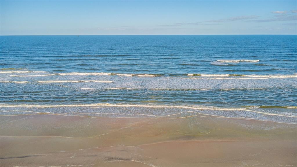 New Smyrna Beach, Florida, 32169, United States, 2 Bedrooms Bedrooms, ,3 BathroomsBathrooms,Residential,For Sale,1987395