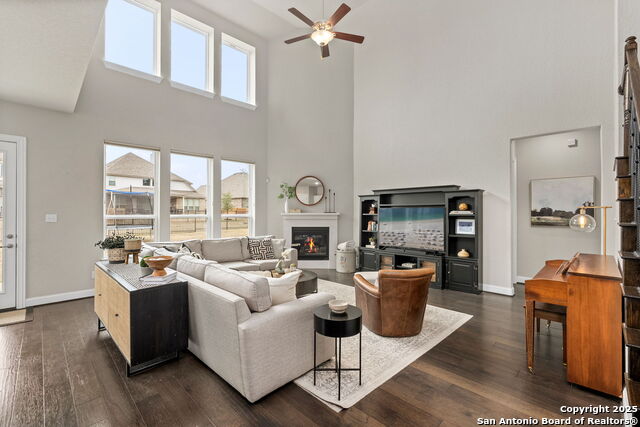 Boerne, Texas, 78006, United States, 5 Bedrooms Bedrooms, ,4 BathroomsBathrooms,Residential,For Sale,1729850