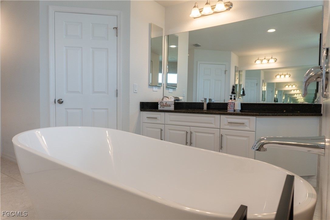 Cape Coral, Florida, 33914, United States, 3 Bedrooms Bedrooms, ,2 BathroomsBathrooms,Residential,For Sale,2005885