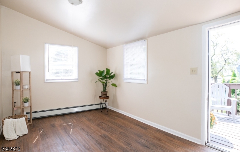 Hawthorne, New Jersey, 07506-3729, United States, 4 Bedrooms Bedrooms, ,Residential,For Sale,1979811