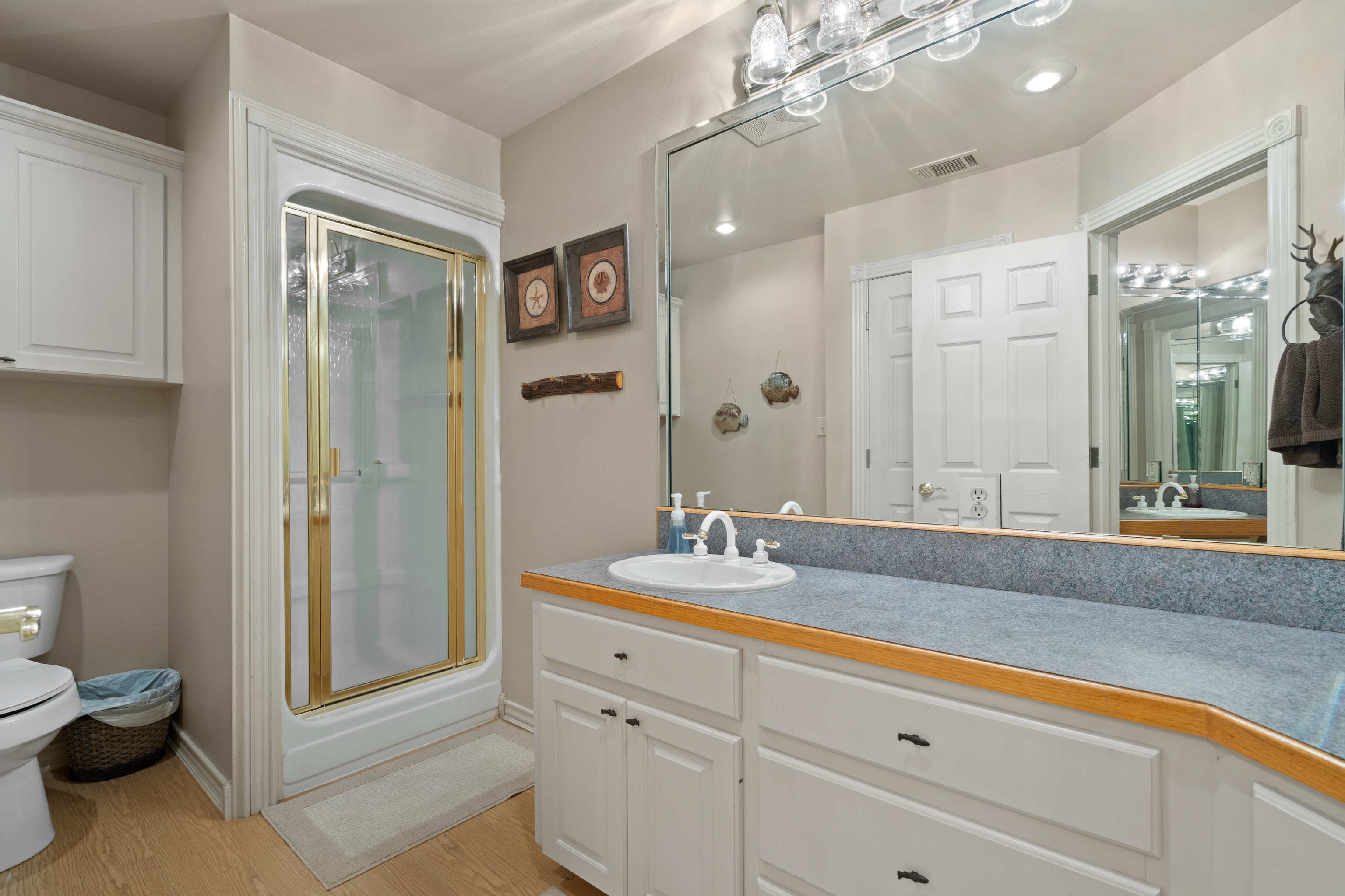 Kirby, Arkansas, 71950, United States, 4 Bedrooms Bedrooms, ,3 BathroomsBathrooms,Residential,For Sale,1986539