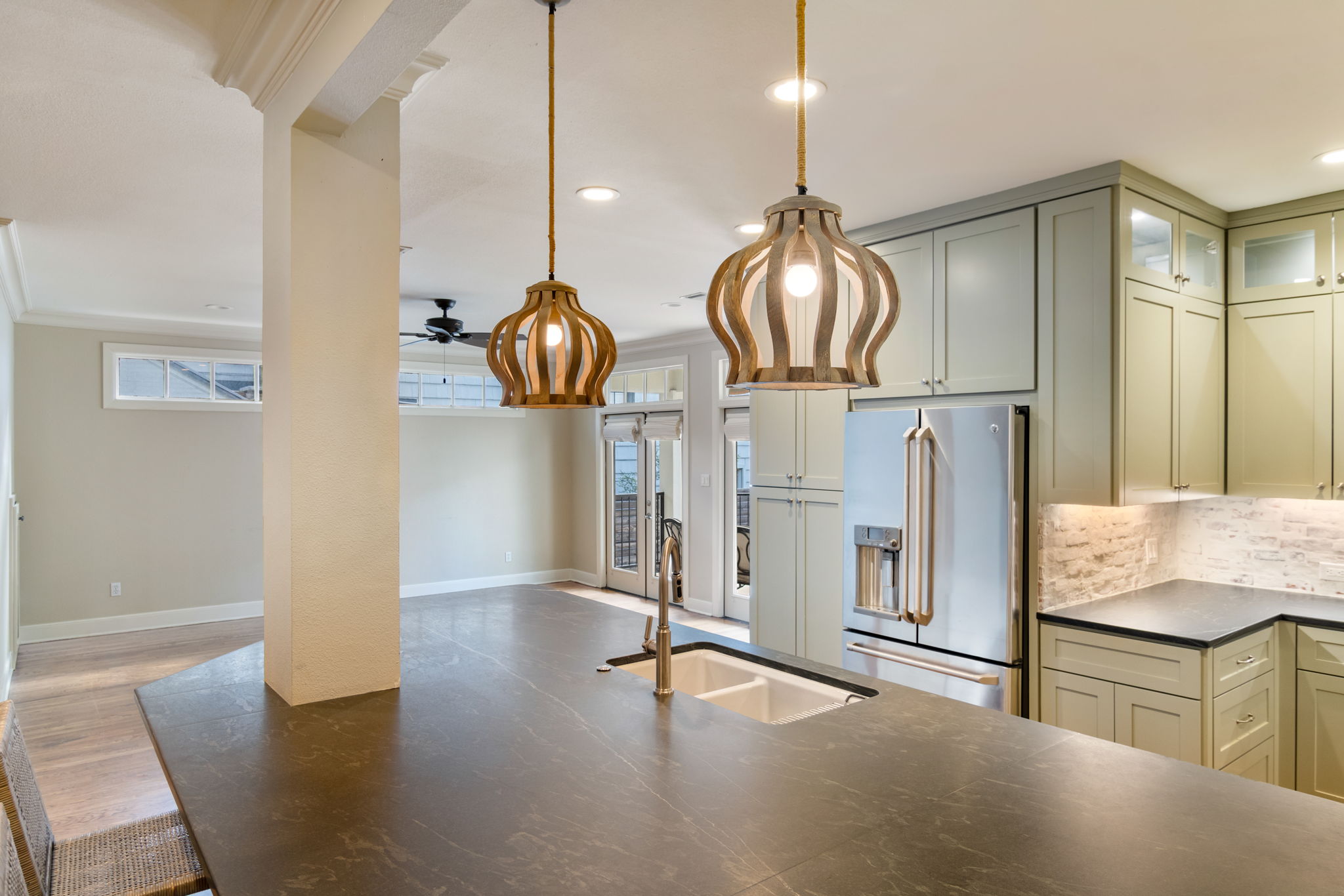  Private Estate on Oversized Alamo Heights Lot - 物件實景