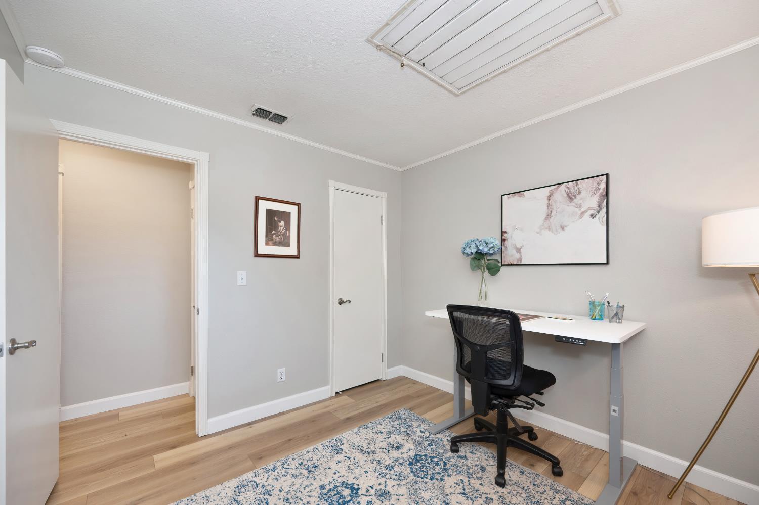 Sacramento, California, 95826, United States, 4 Bedrooms Bedrooms, ,3 BathroomsBathrooms,Residential,For Sale,1939461