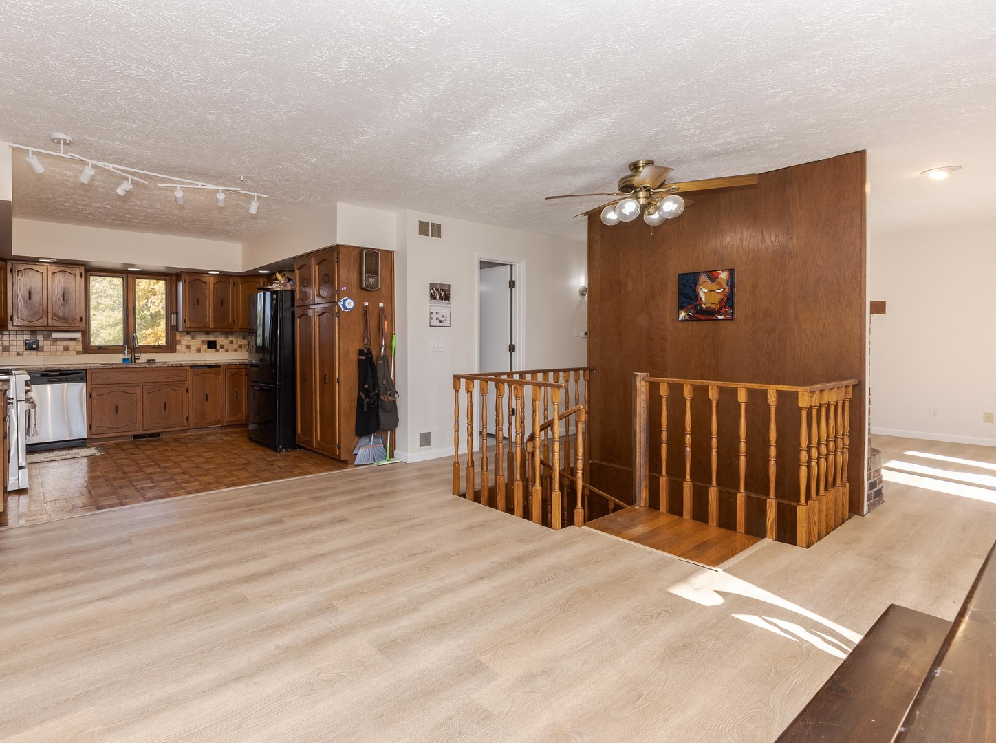 Heyworth, Illinois, 61745, United States, 3 Bedrooms Bedrooms, ,3 BathroomsBathrooms,Residential,For Sale,1989180