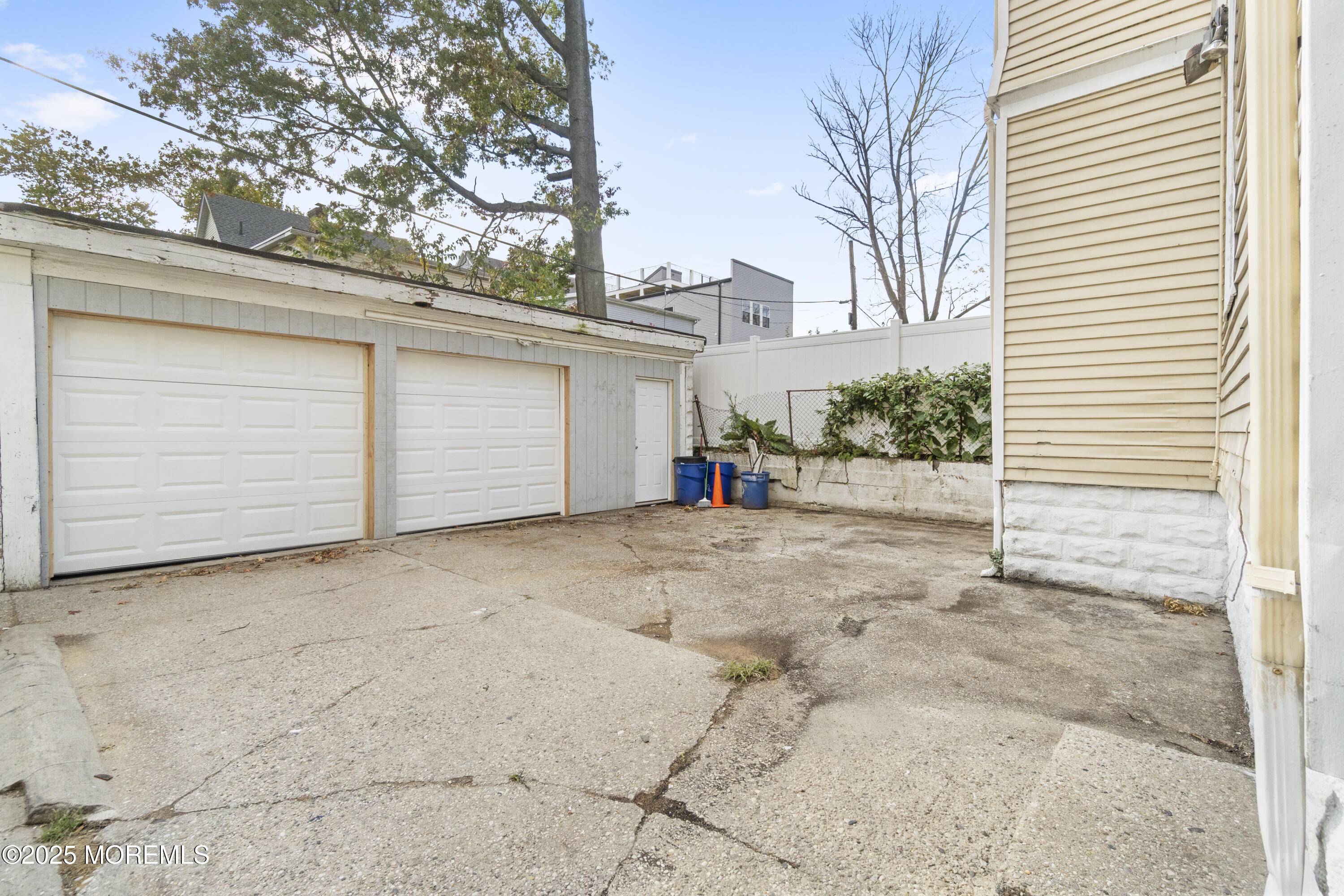 Newark, New Jersey, 07112, United States, ,Residential,For Sale,2008855