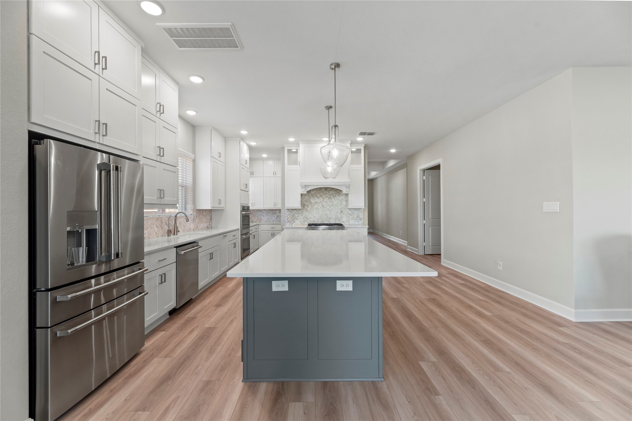 Katy, Texas, 77493, United States, 4 Bedrooms Bedrooms, ,3 BathroomsBathrooms,Residential,For Sale,1988106